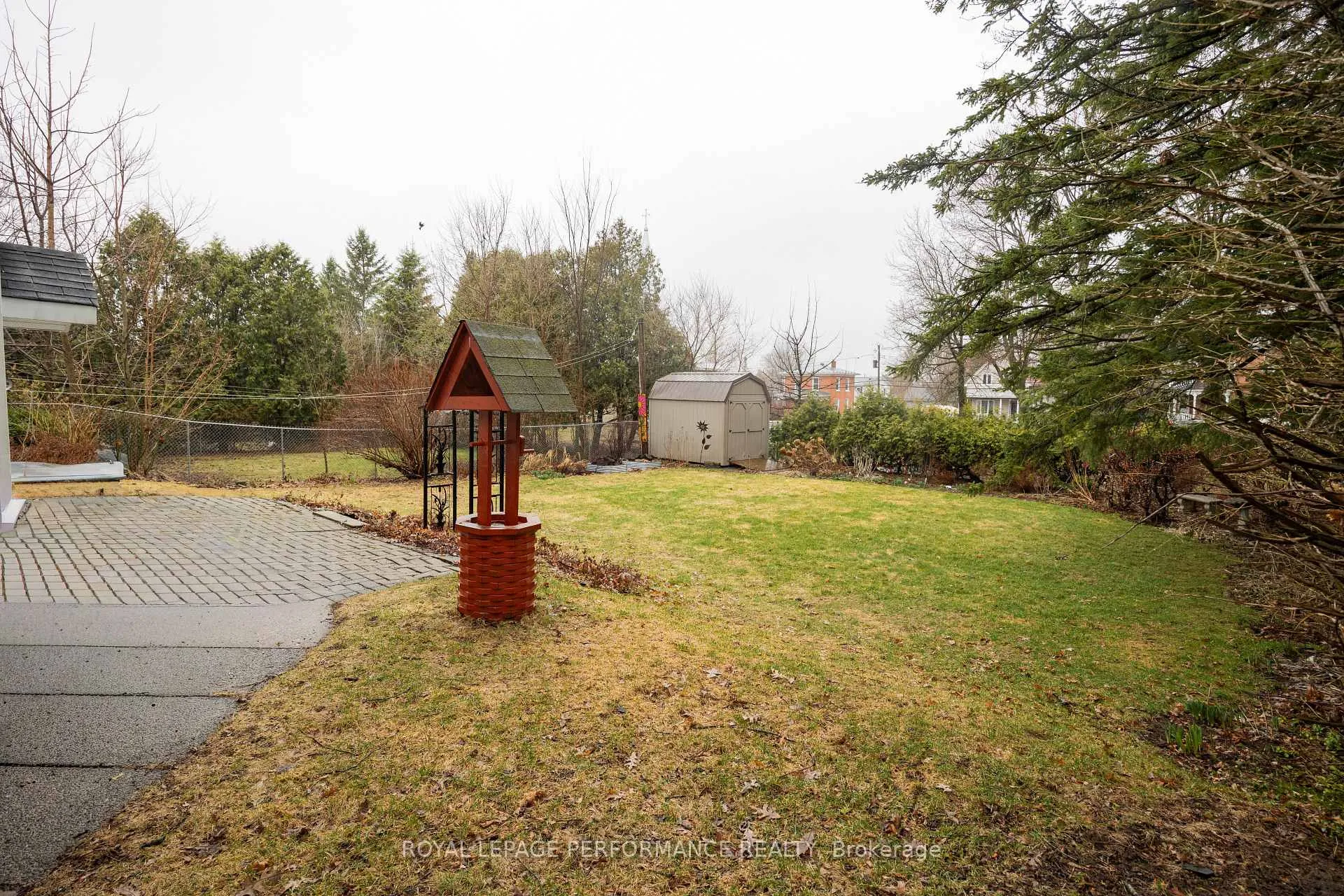 Photo 44 of 11 Peter Street, North Glengarry, Maxville — HOMEH