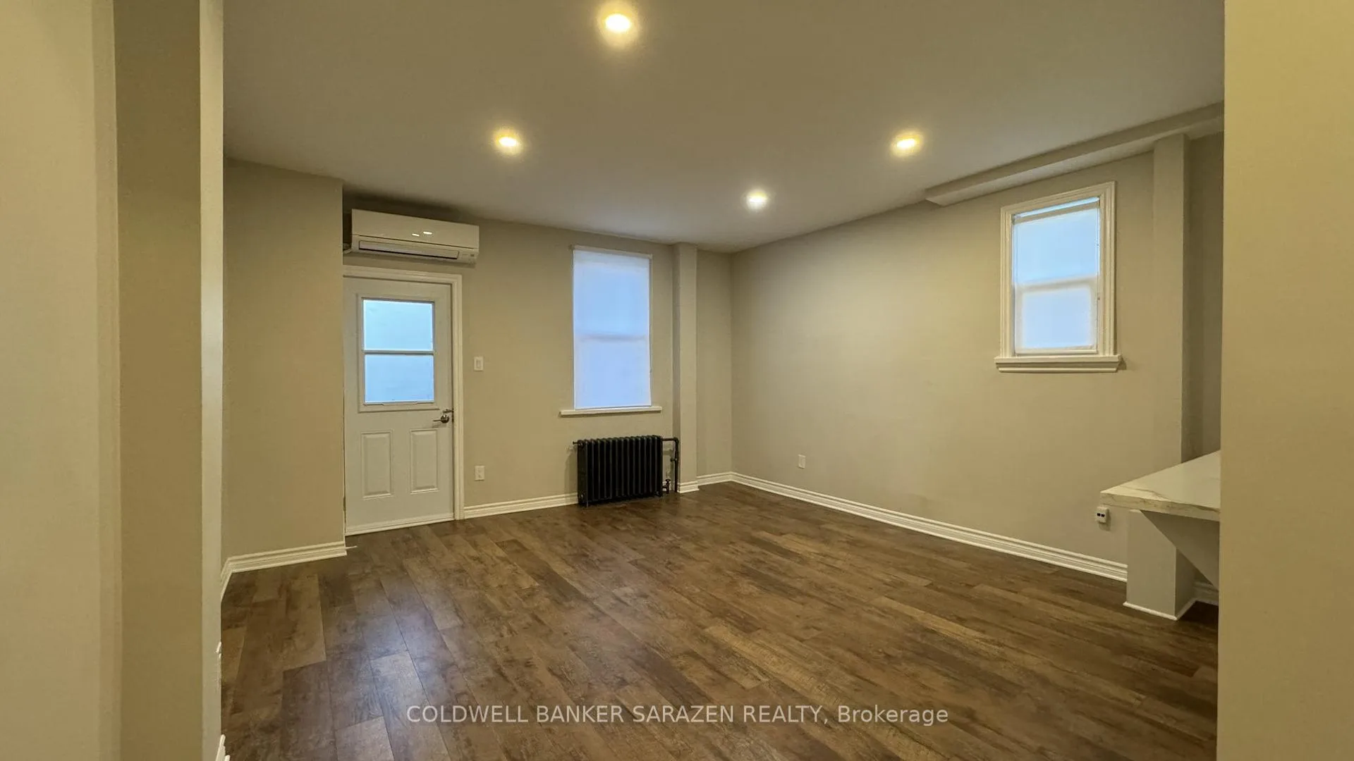 Photo 4 of Unit 1, 58 Parent Avenue, Ottawa, Lower Town/Byward Market — HOMEH