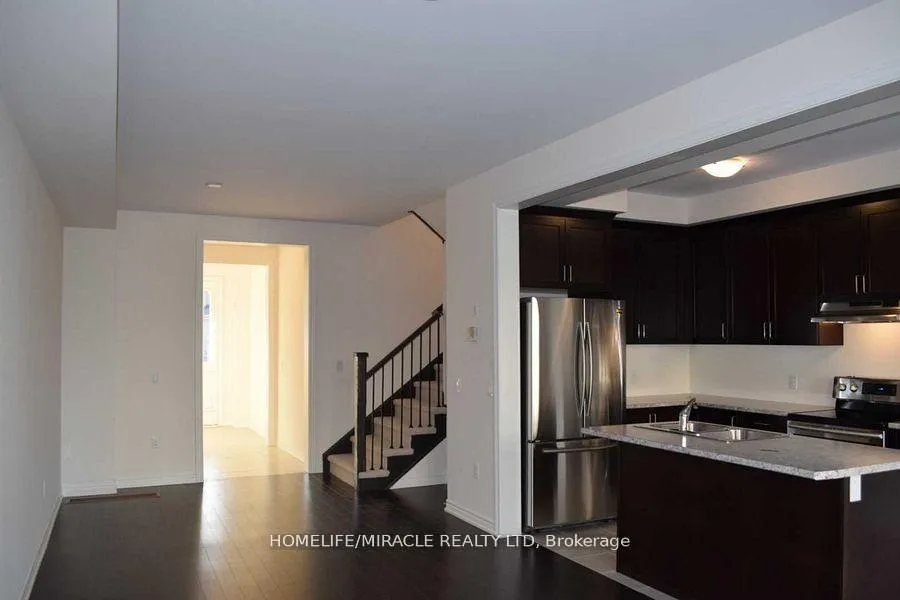 Photo 5 of 3 Talence Drive, Hamilton, Stoney Creek Mountain — HOMEH