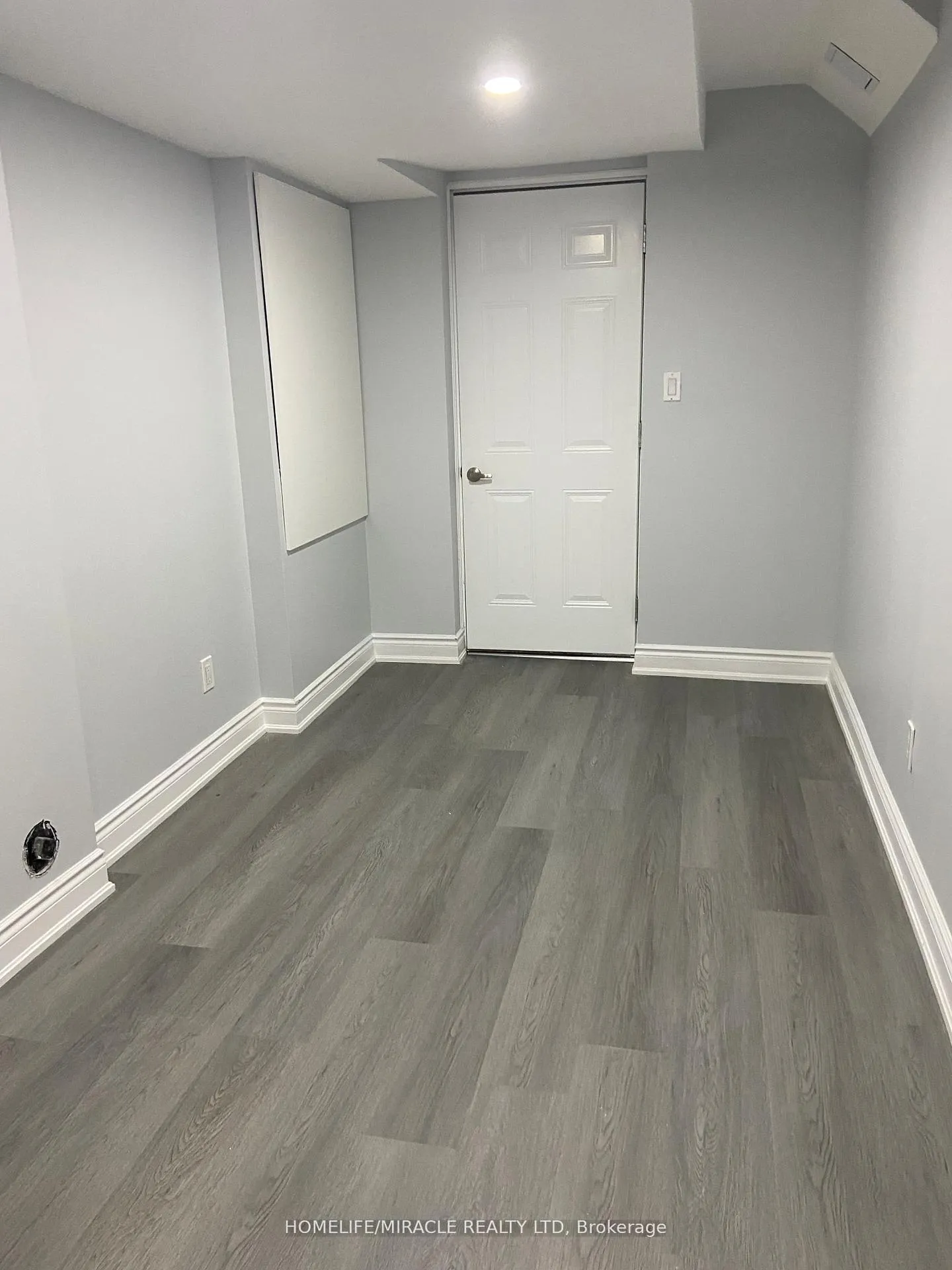 Photo 24 of 3 Talence Drive, Hamilton, Stoney Creek Mountain — HOMEH