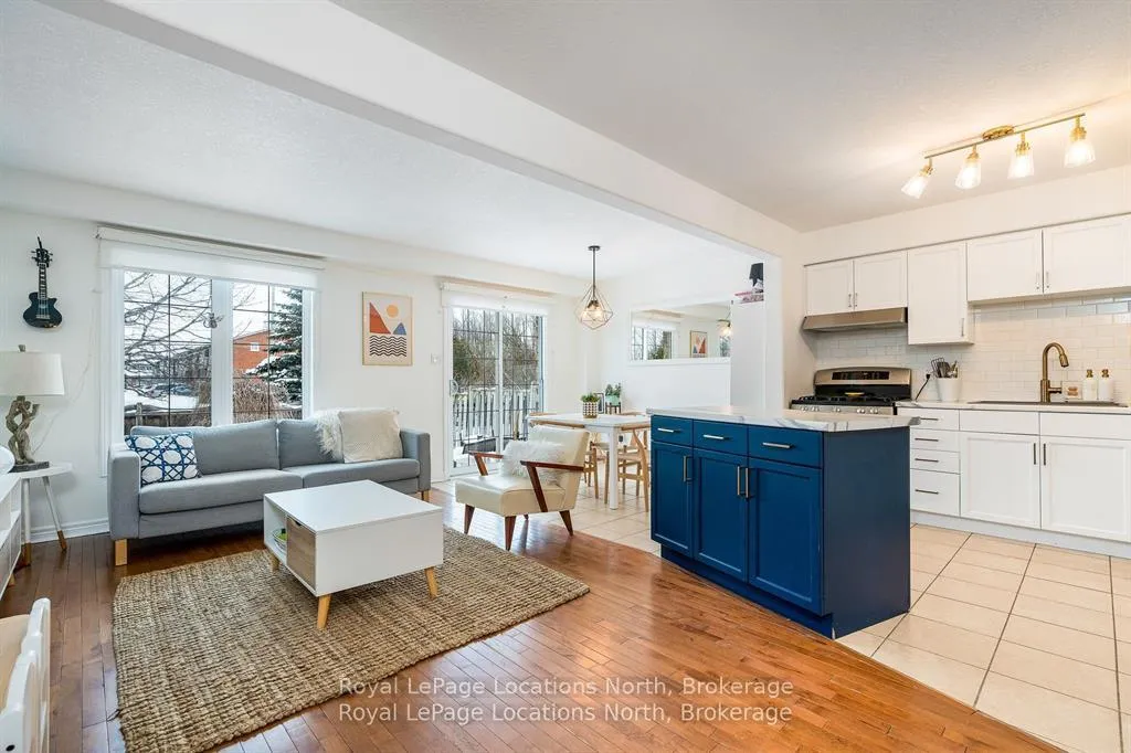 Photo 6 of 53 Barr Street, Collingwood — HOMEH
