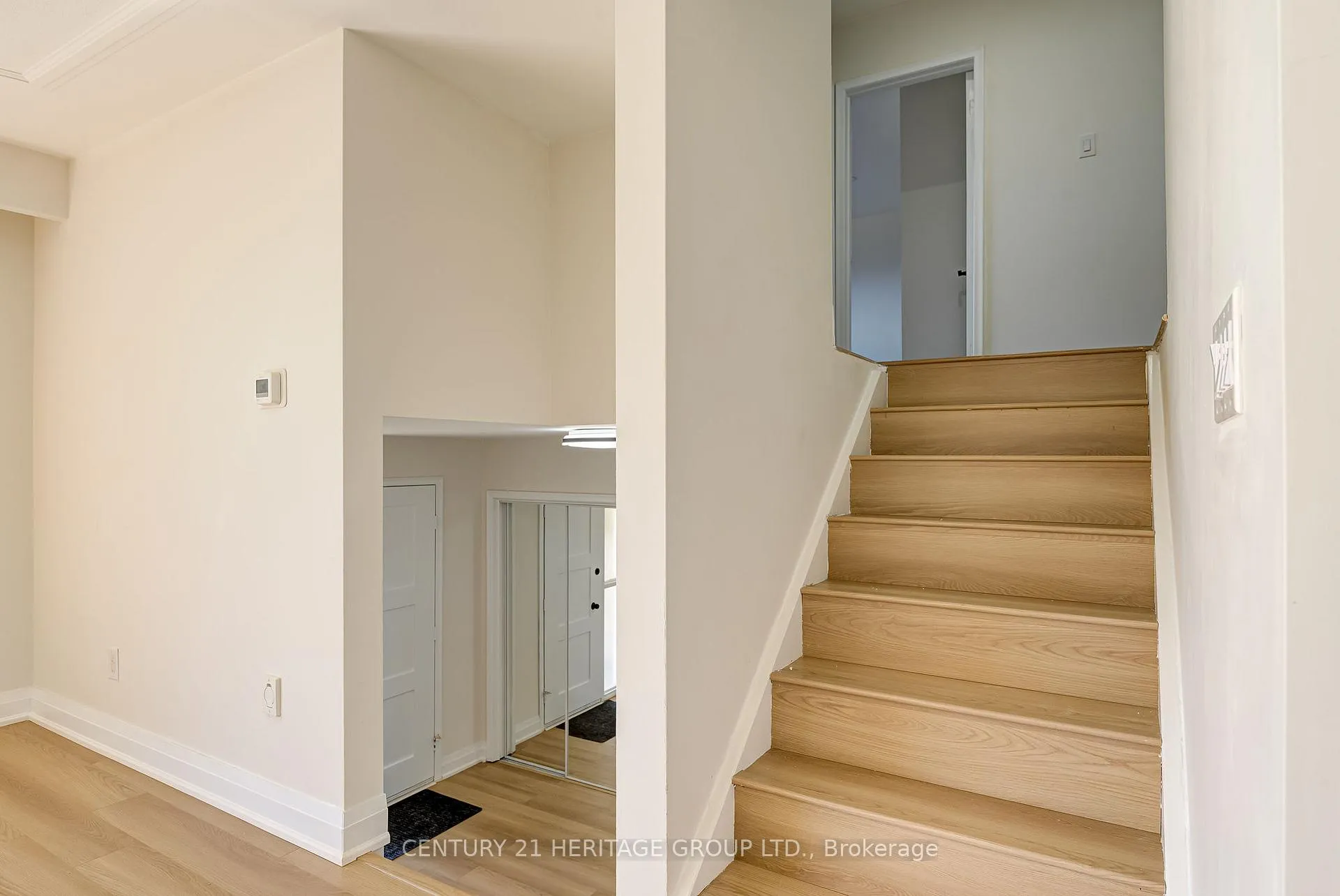 Photo 12 of 139 Strathcona Crescent, Kitchener — HOMEH