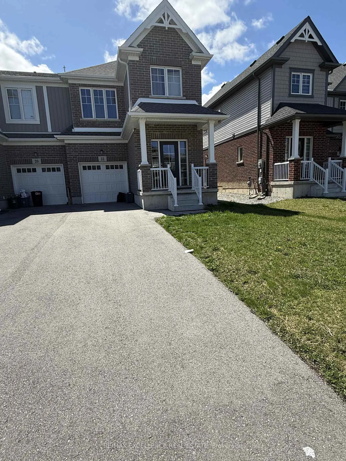 Photo 5 of 22 Bur Oak Drive, Thorold, Confederation Heights — HOMEH