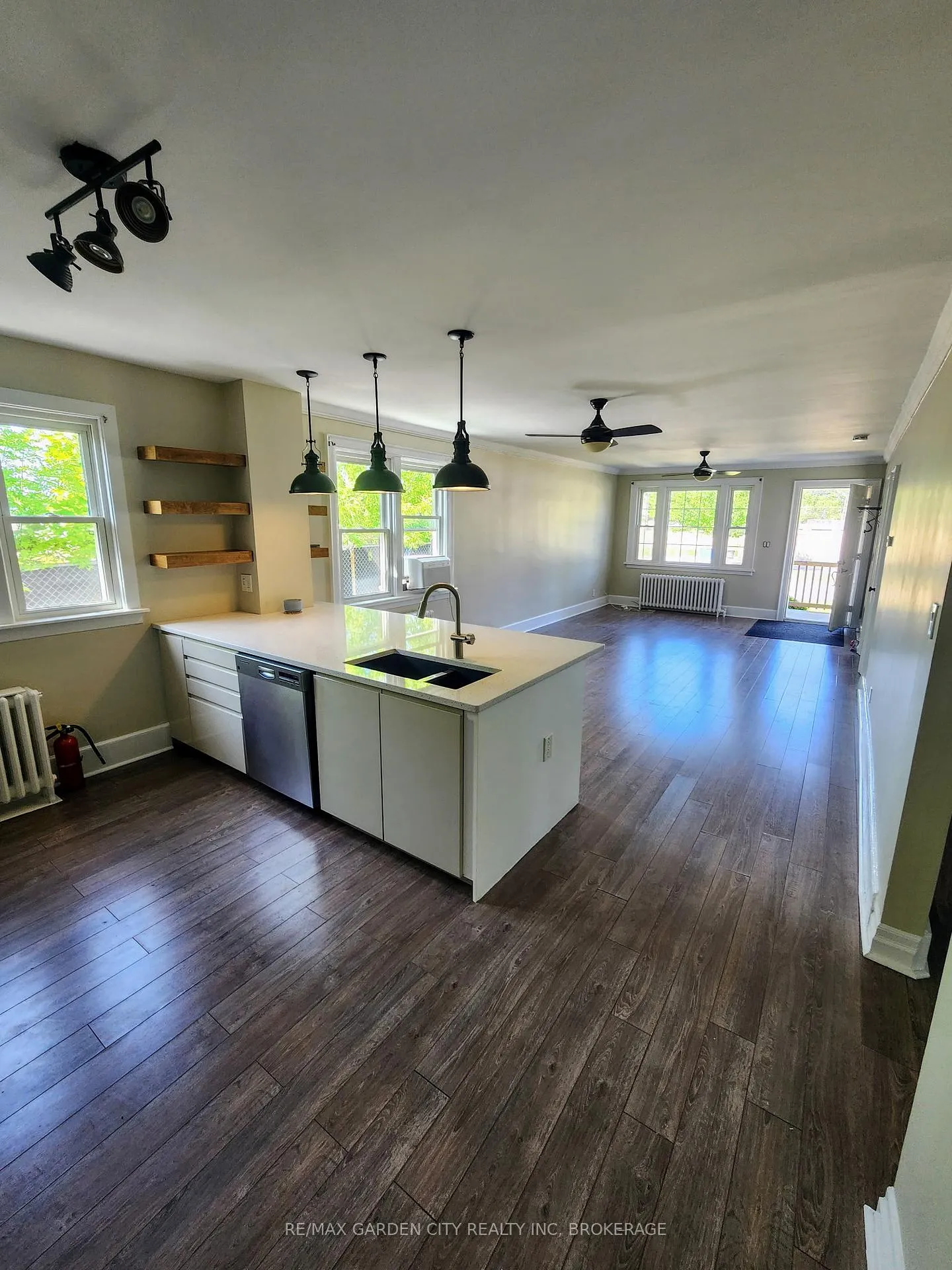 Photo 3 of Unit One, 75 Thomas Street, St. Catharines, Downtown — HOMEH