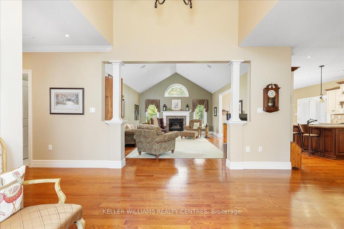 Photo 11 of 41 Huntley Drive, Georgina, Historic Lakeshore Communities — HOMEH