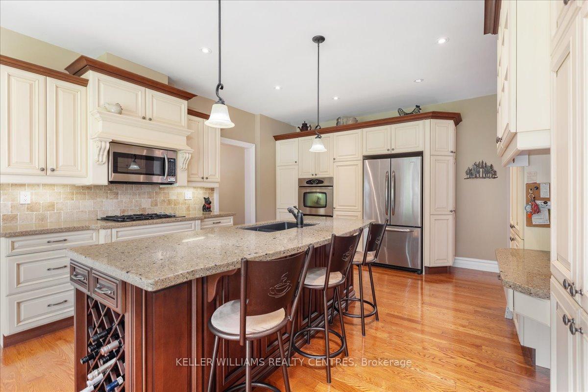 Photo 14 of 41 Huntley Drive, Georgina, Historic Lakeshore Communities — HOMEH