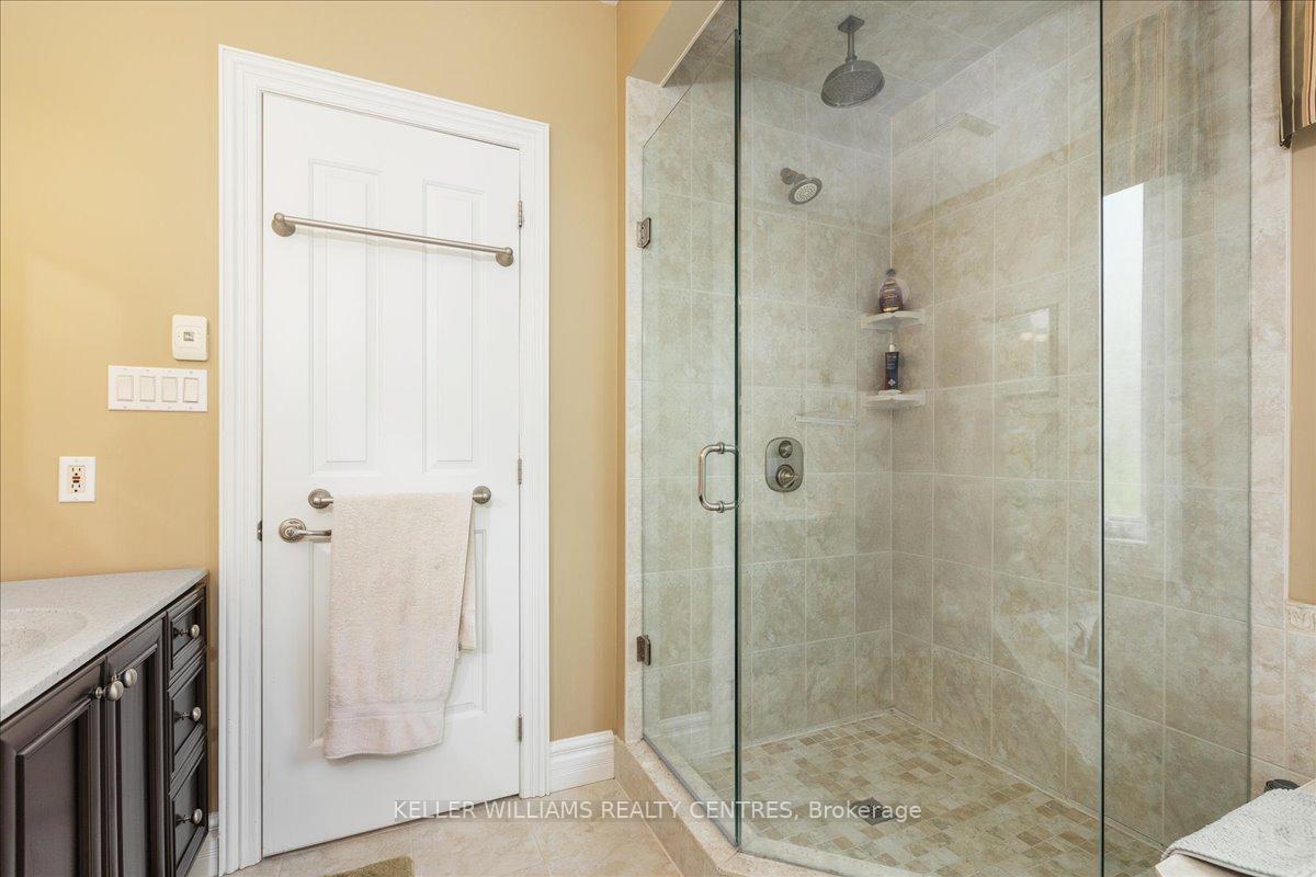 Photo 25 of 41 Huntley Drive, Georgina, Historic Lakeshore Communities — HOMEH