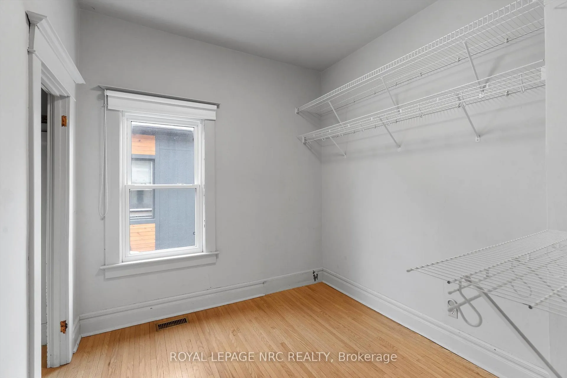 Photo 19 of 16 McGhie Street, St. Catharines, Downtown — HOMEH