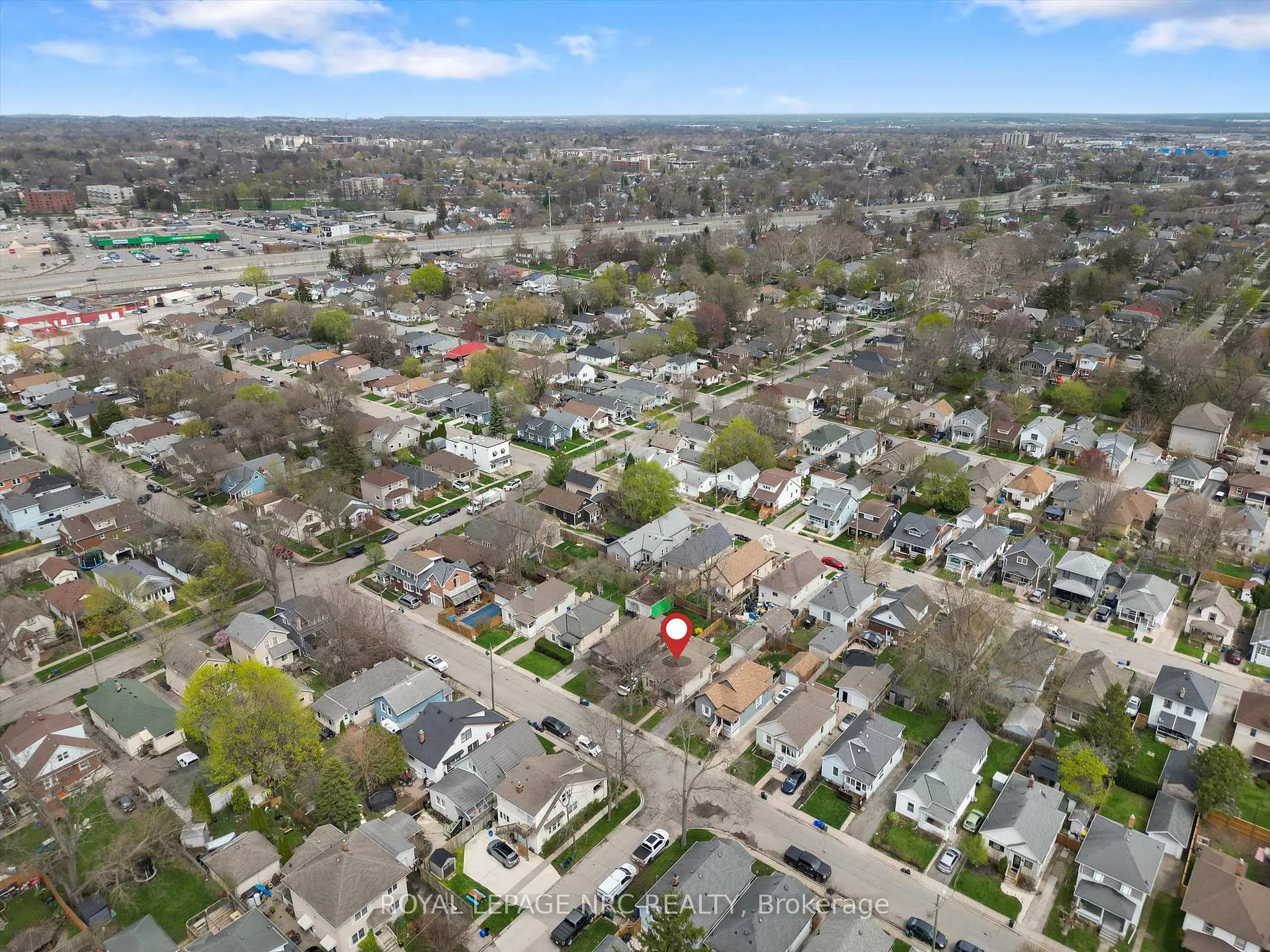 Photo 30 of 16 McGhie Street, St. Catharines, Downtown — HOMEH