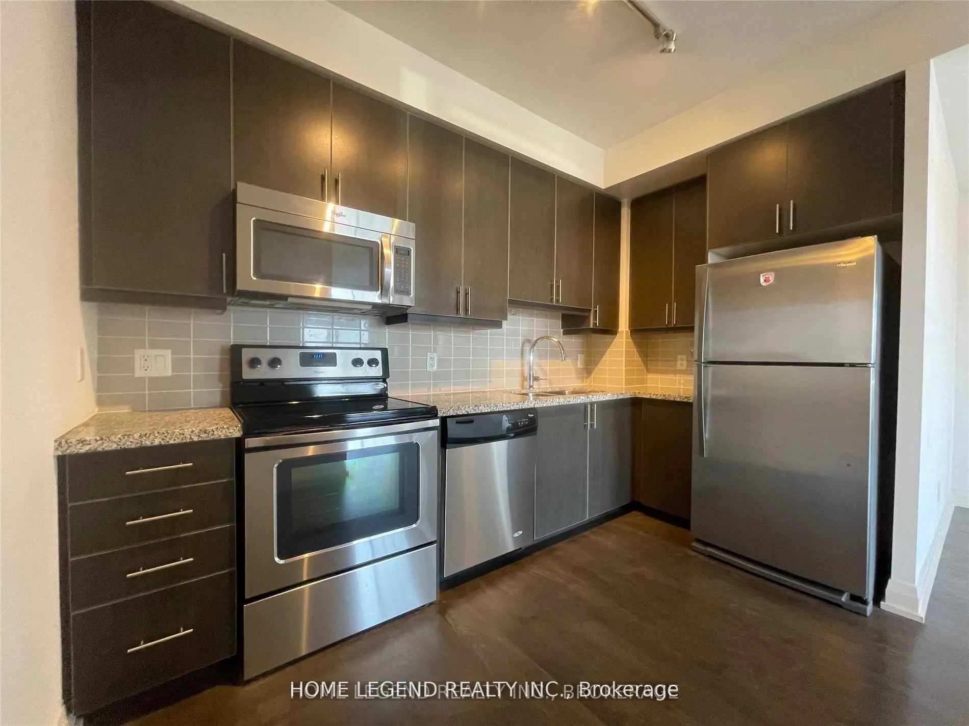 Photo 3 of Unit 1105, 75 North Park Road, Vaughan, Beverley Glen — HOMEH