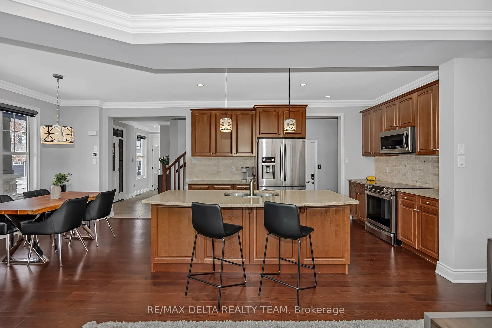 Photo 11 of 751 Devario Crescent, Ottawa, Barrhaven - Half Moon Bay — HOMEH