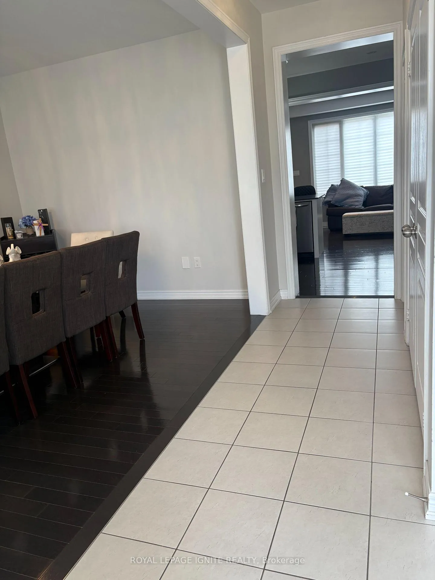 Photo 1 of 209 Barons Street, Vaughan, Kleinburg — HOMEH