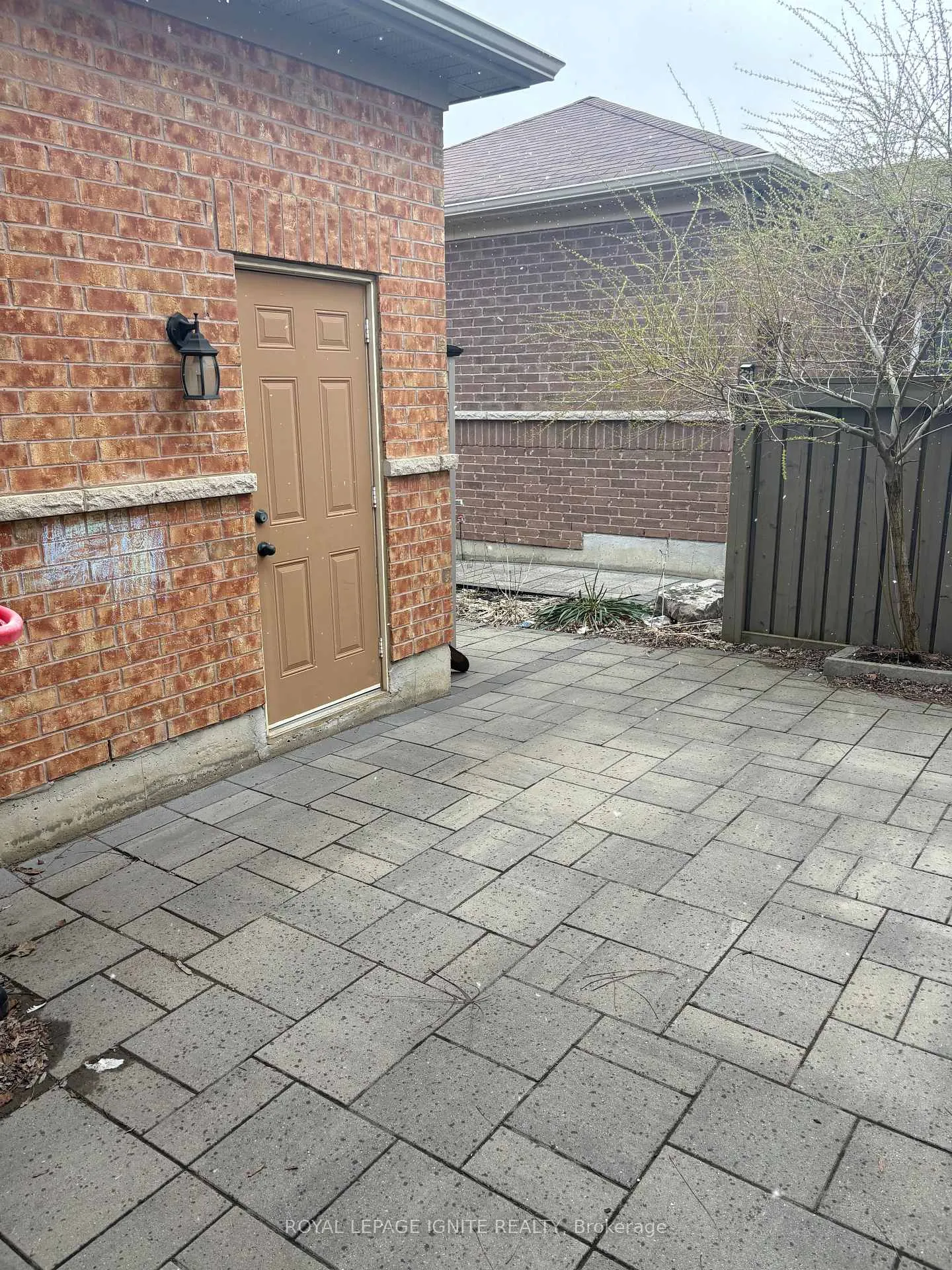 Photo 27 of 209 Barons Street, Vaughan, Kleinburg — HOMEH