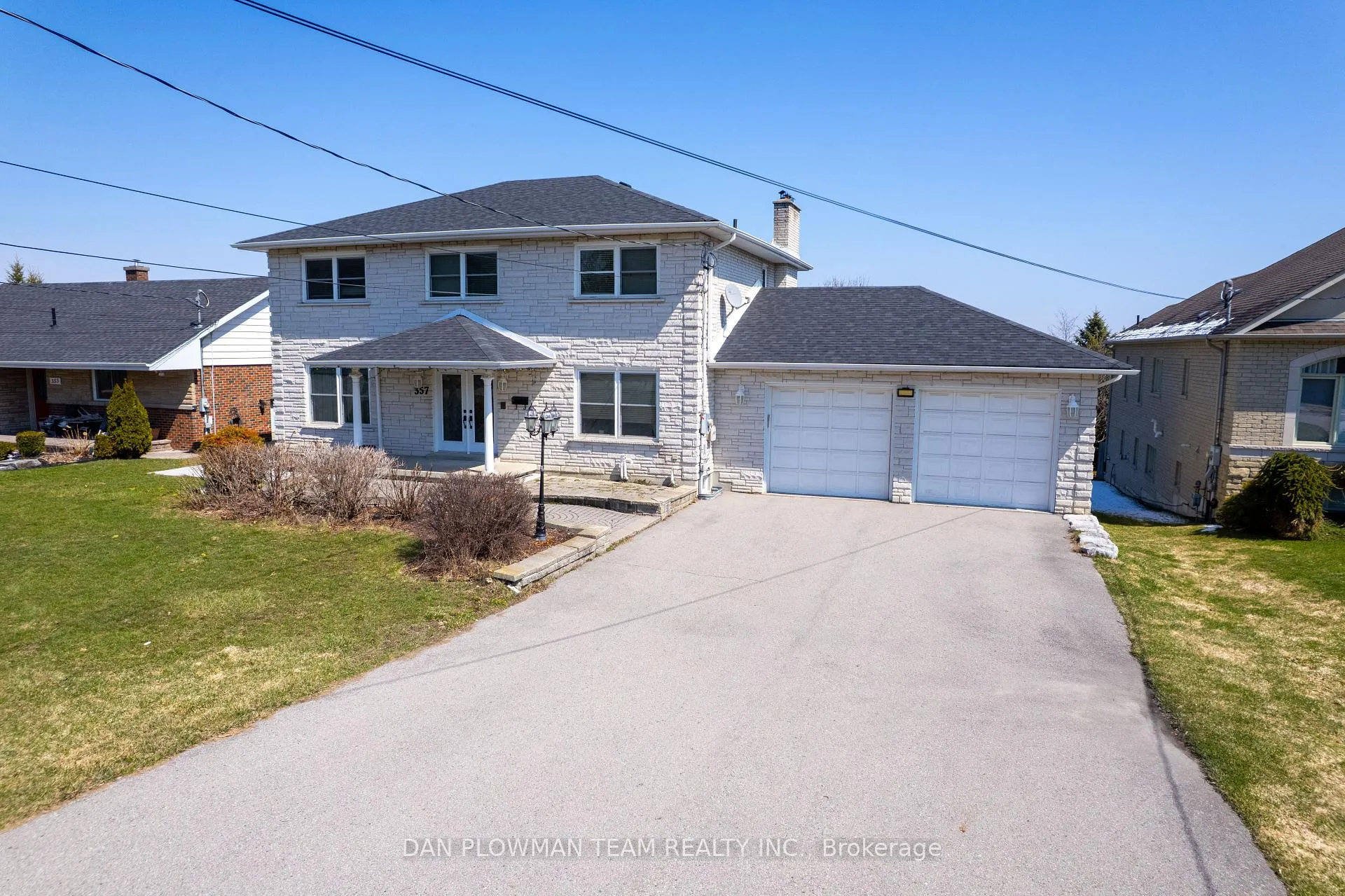 Photo 2 of 357 Powell Road, Whitby, Blue Grass Meadows — HOMEH