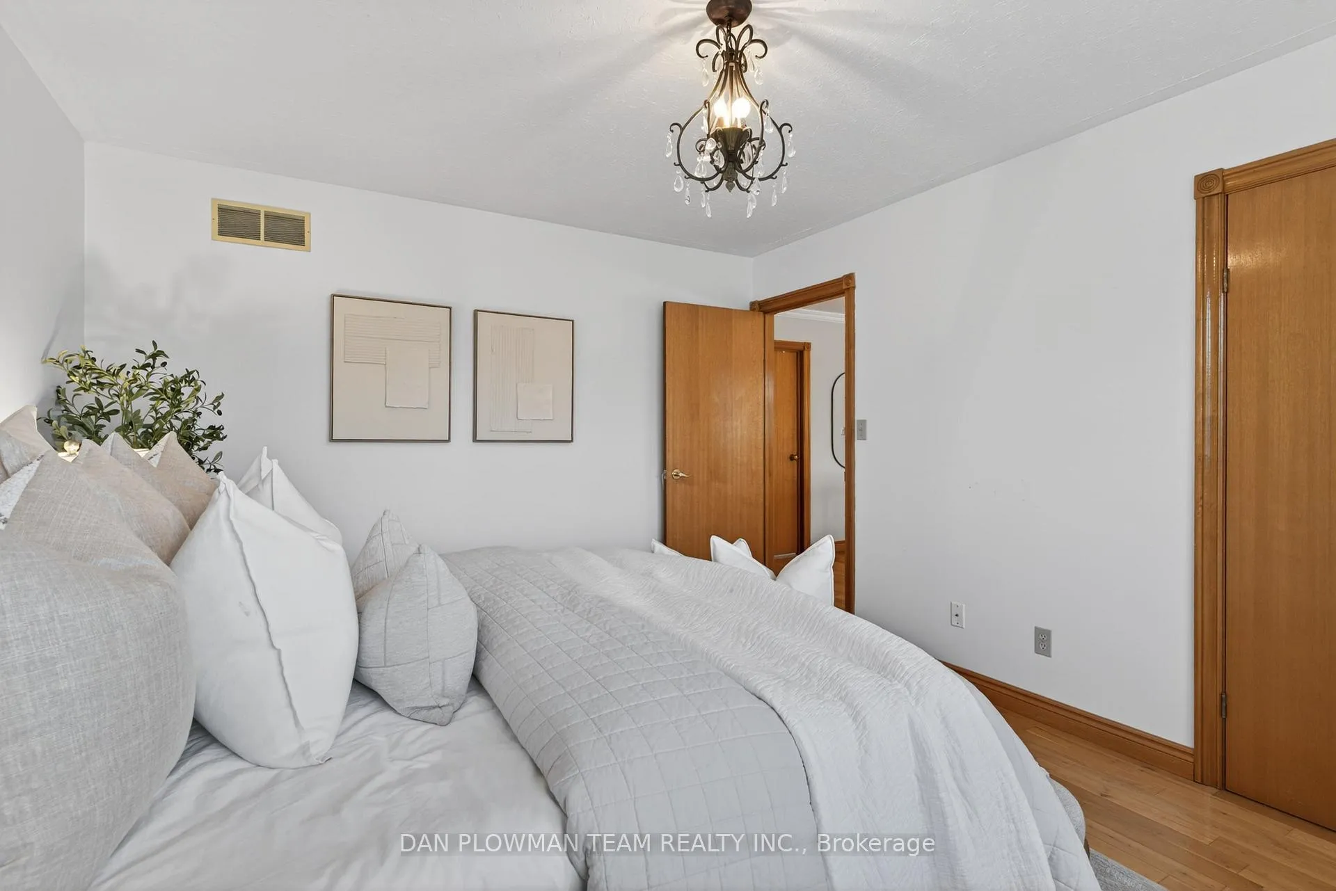 Photo 30 of 357 Powell Road, Whitby, Blue Grass Meadows — HOMEH