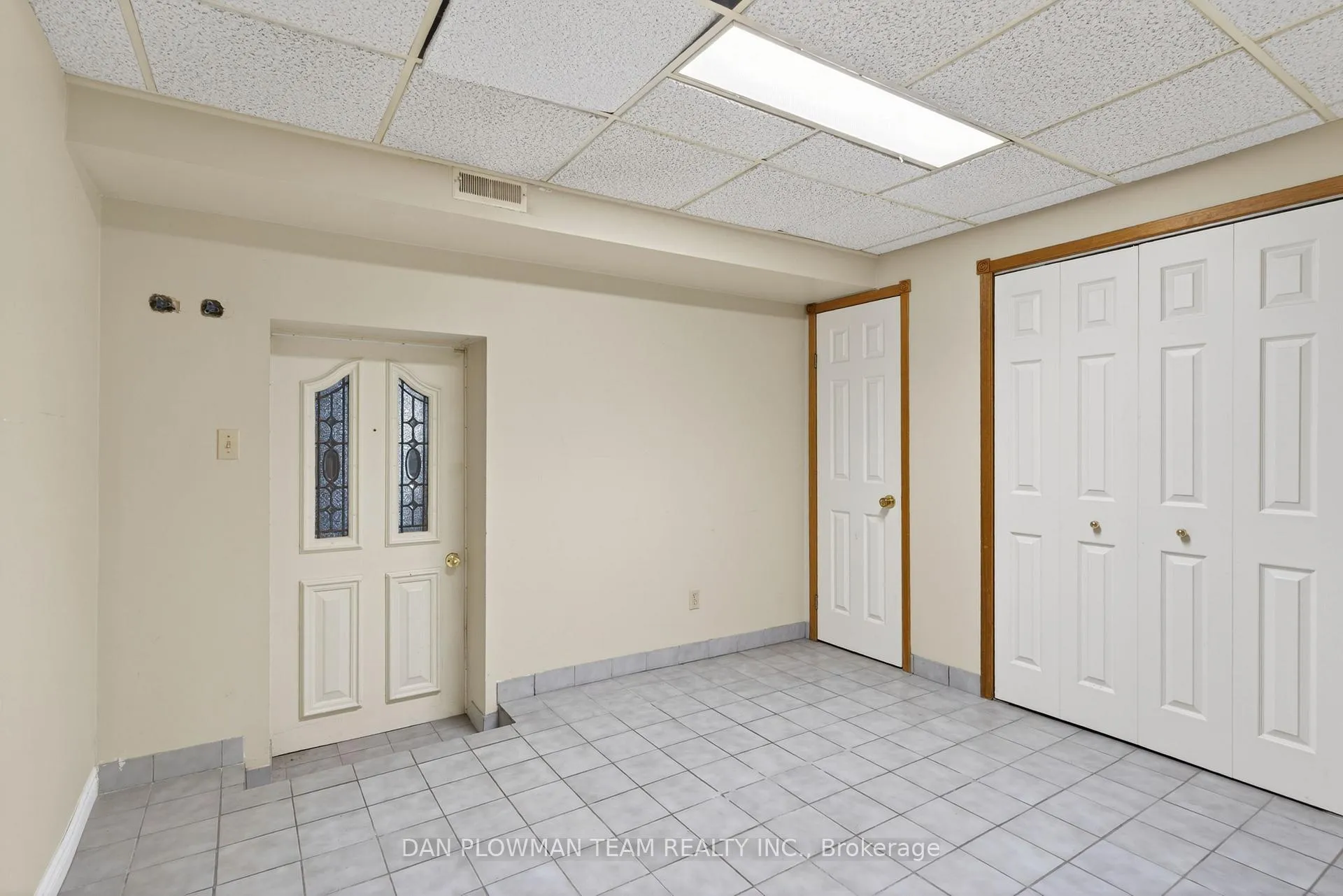 Photo 39 of 357 Powell Road, Whitby, Blue Grass Meadows — HOMEH