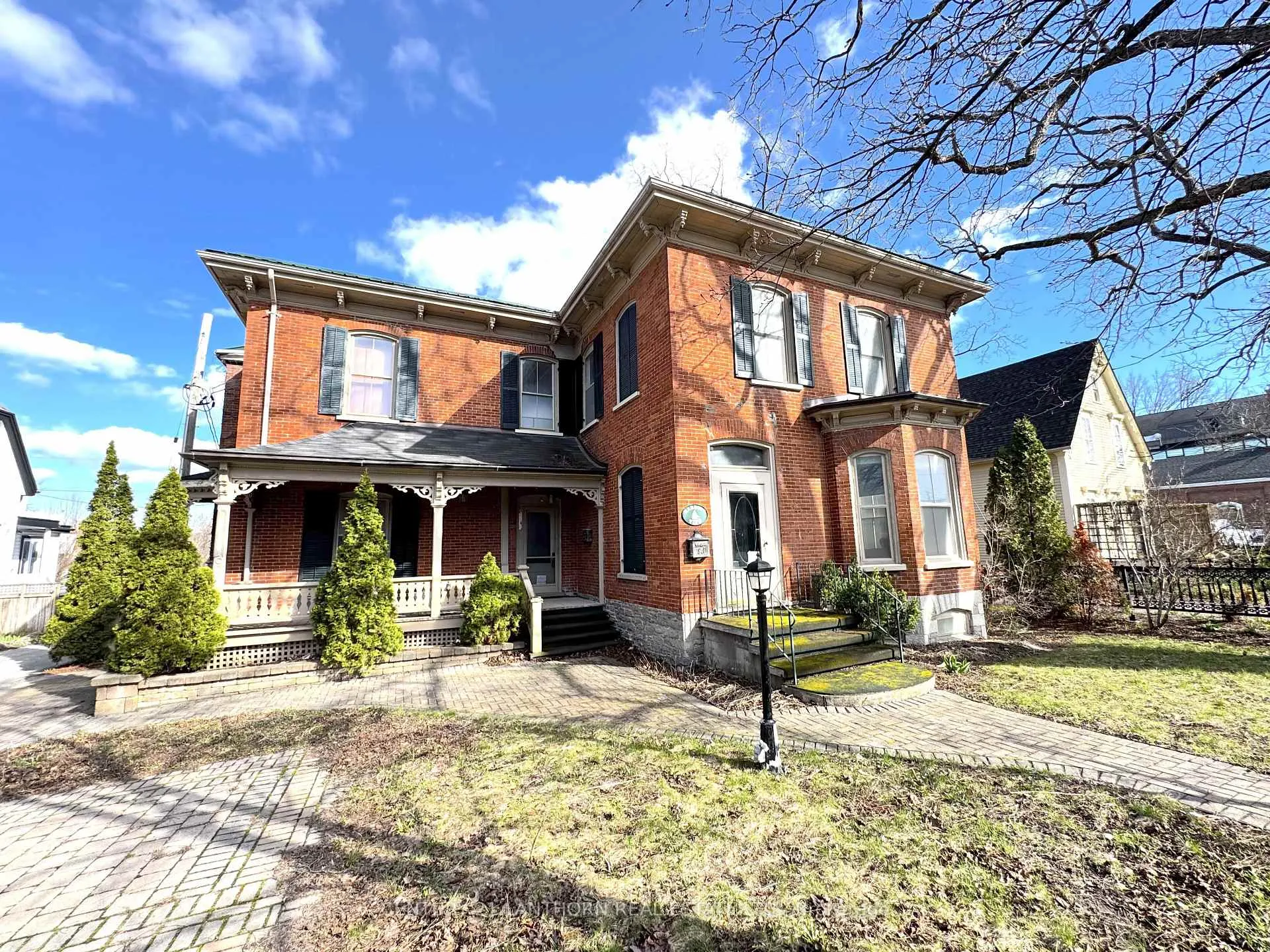 Photo 3 of 340 Main Street, Prince Edward County, Picton Ward — HOMEH