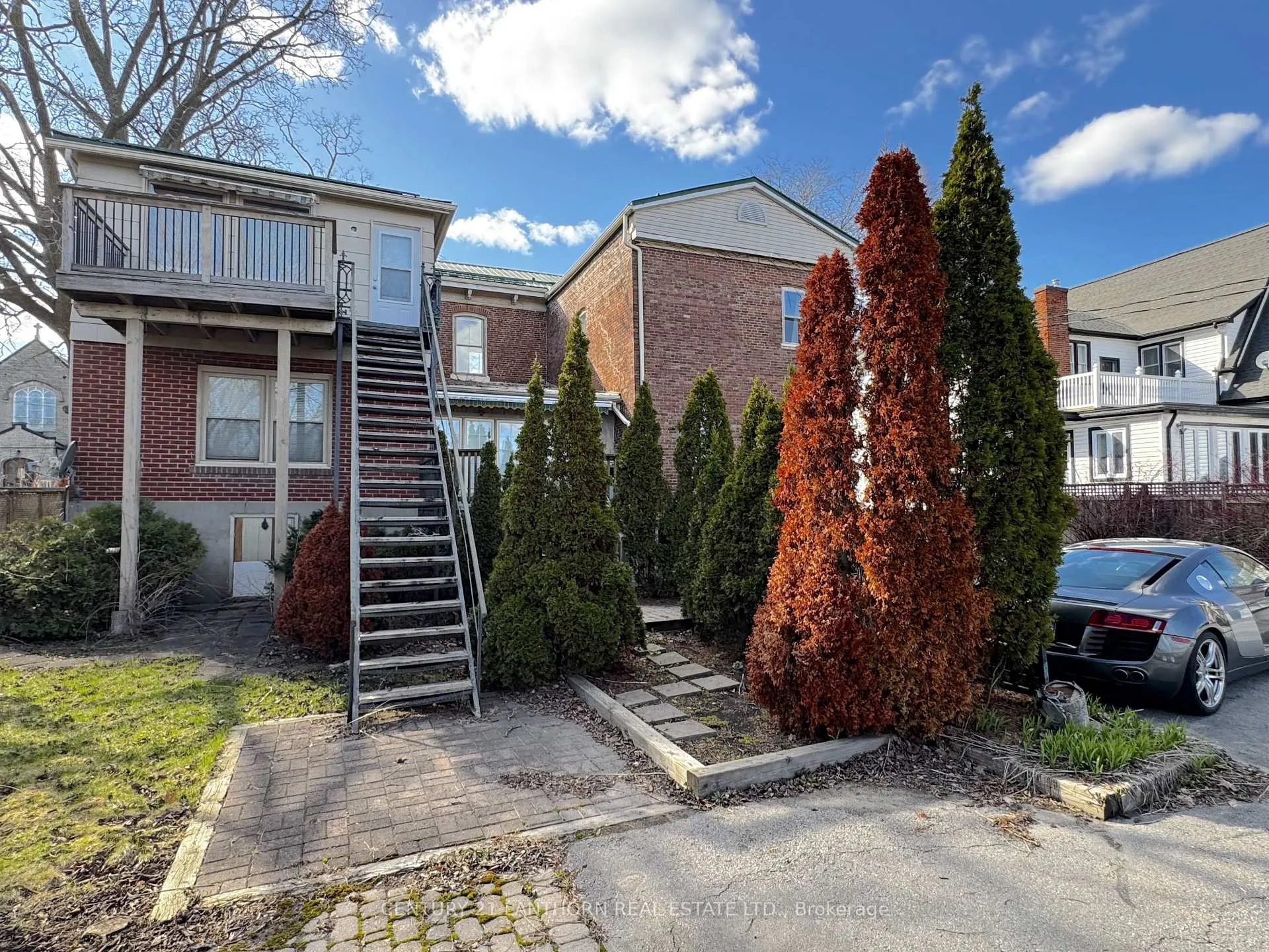 Photo 12 of 340 Main Street, Prince Edward County, Picton Ward — HOMEH