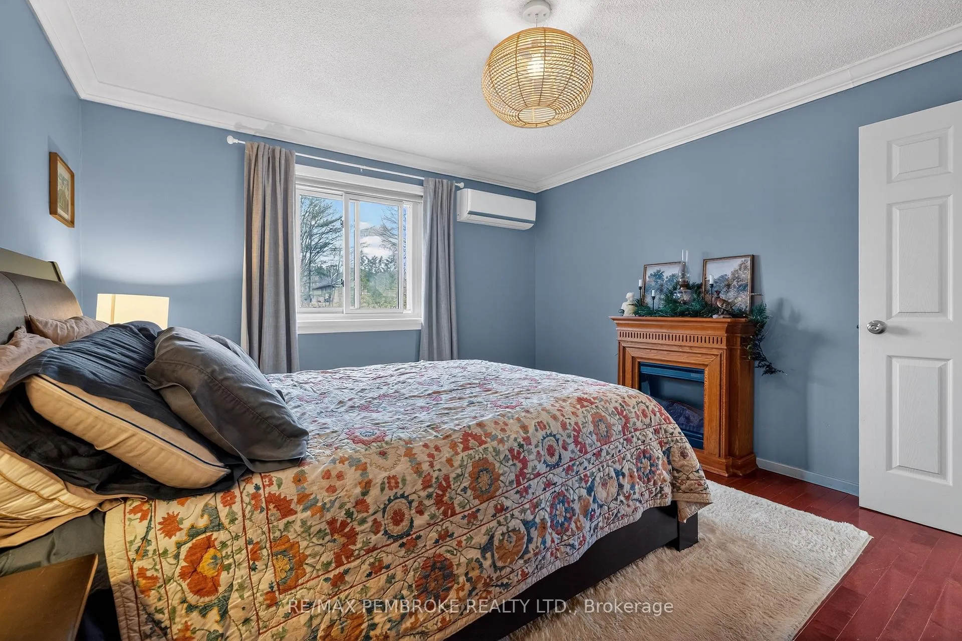 Photo 19 of 13 Point Crescent, Petawawa — HOMEH