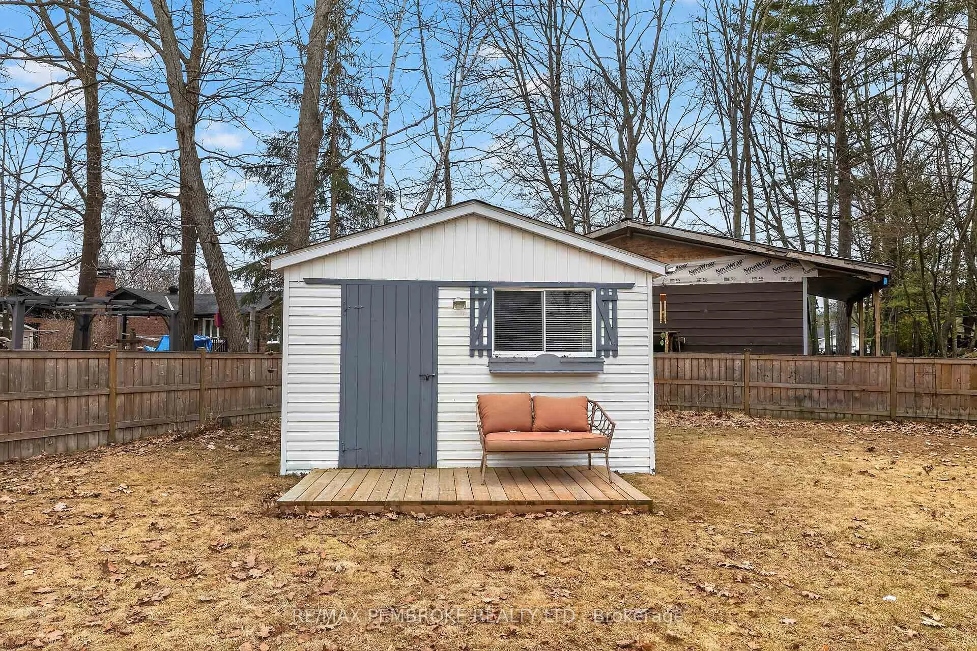 Photo 49 of 13 Point Crescent, Petawawa — HOMEH