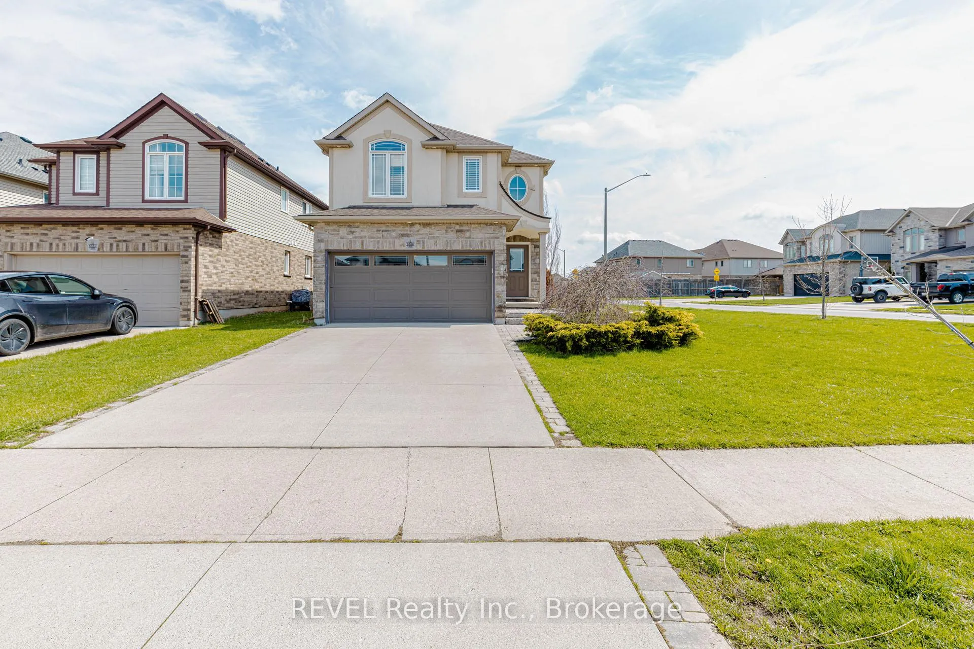 Front of 6066 Wiens Blvd