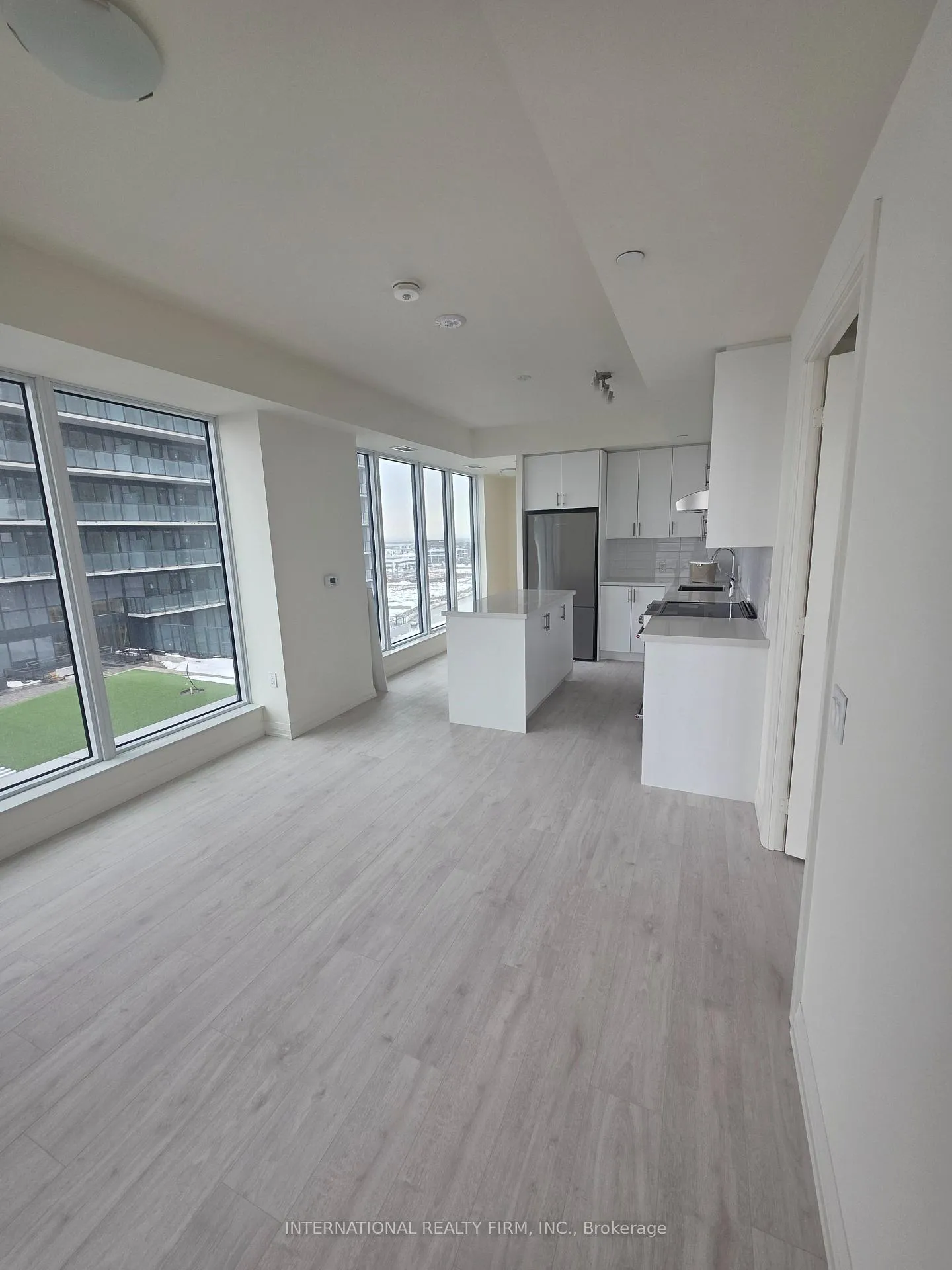 Photo 11 of Unit 909, 8960 Jane St., Vaughan, Concord — HOMEH