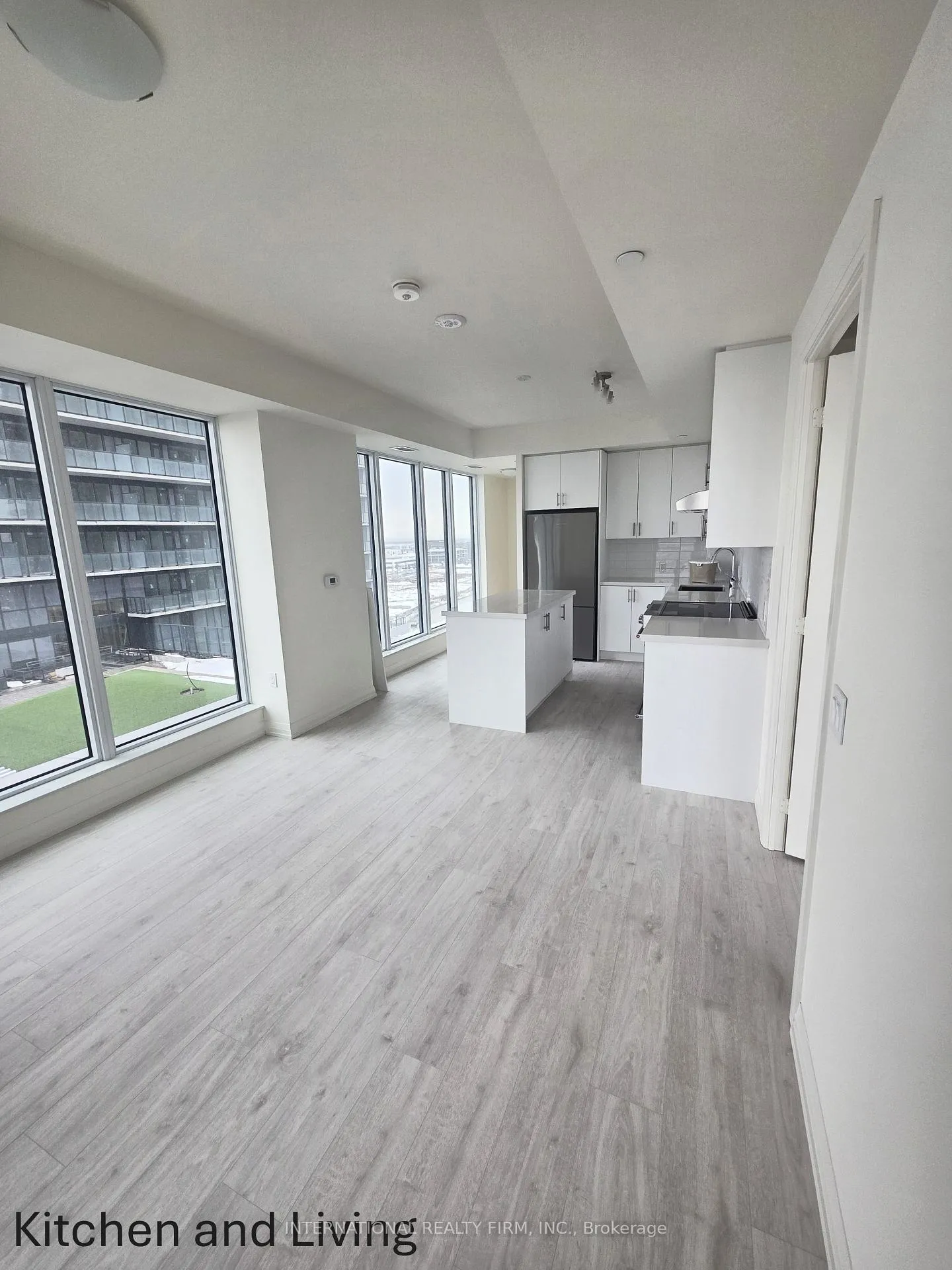 Photo 12 of Unit 909, 8960 Jane St., Vaughan, Concord — HOMEH