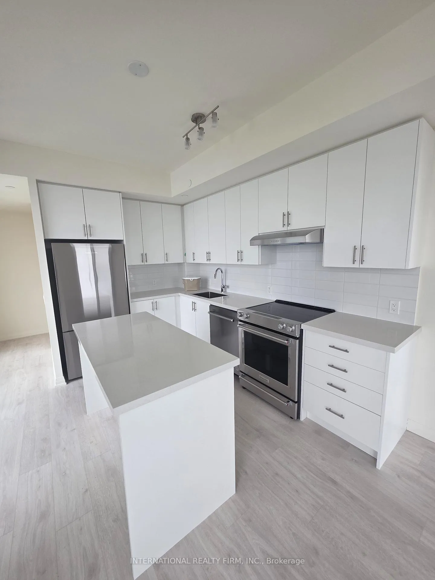 Photo 25 of Unit 909, 8960 Jane St., Vaughan, Concord — HOMEH