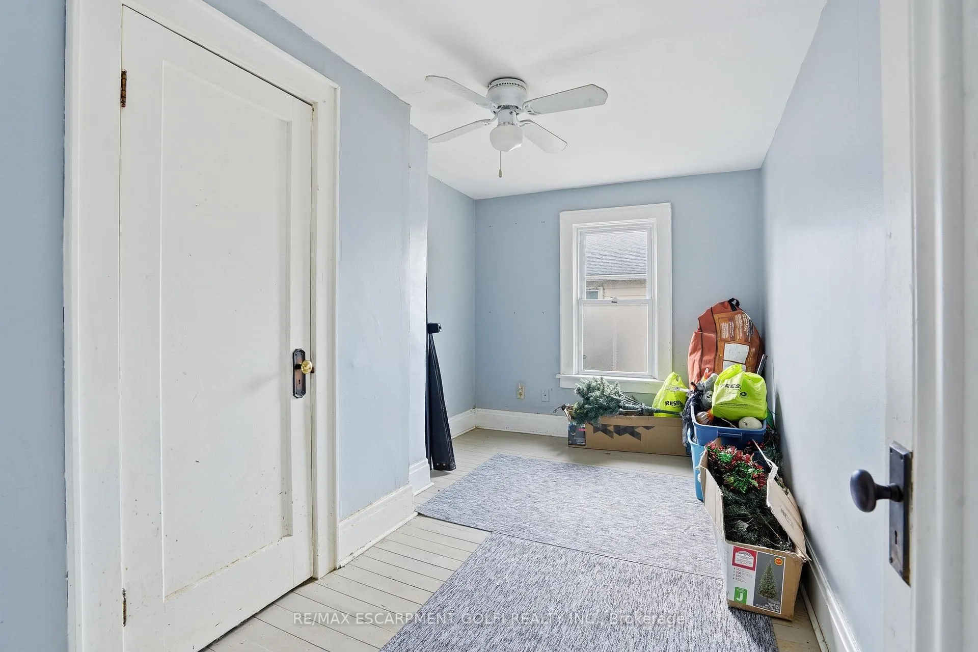Photo 18 of 239 York Street, St. Catharines, Haig — HOMEH