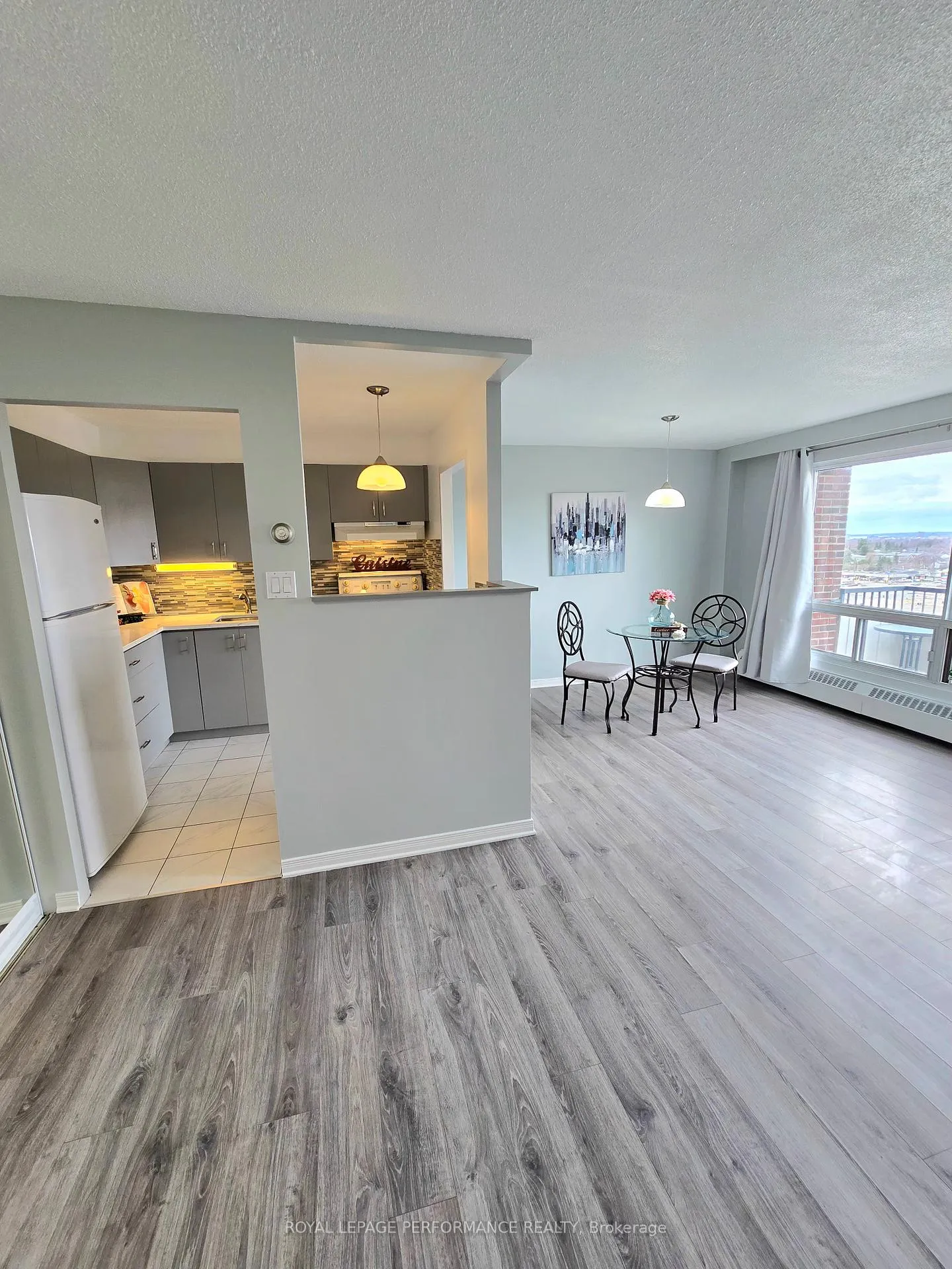 Photo 14 of Unit 1113, 20 Chesterton Drive, Ottawa, Borden Farm/Stewart Farm/Carleton Heights/Parkwood Hills — HOMEH
