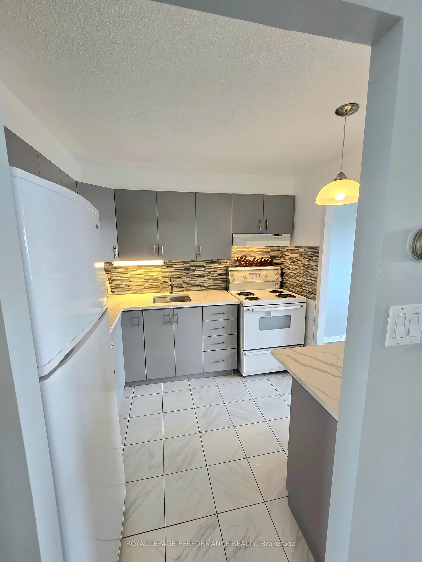 Photo 25 of Unit 1113, 20 Chesterton Drive, Ottawa, Borden Farm/Stewart Farm/Carleton Heights/Parkwood Hills — HOMEH