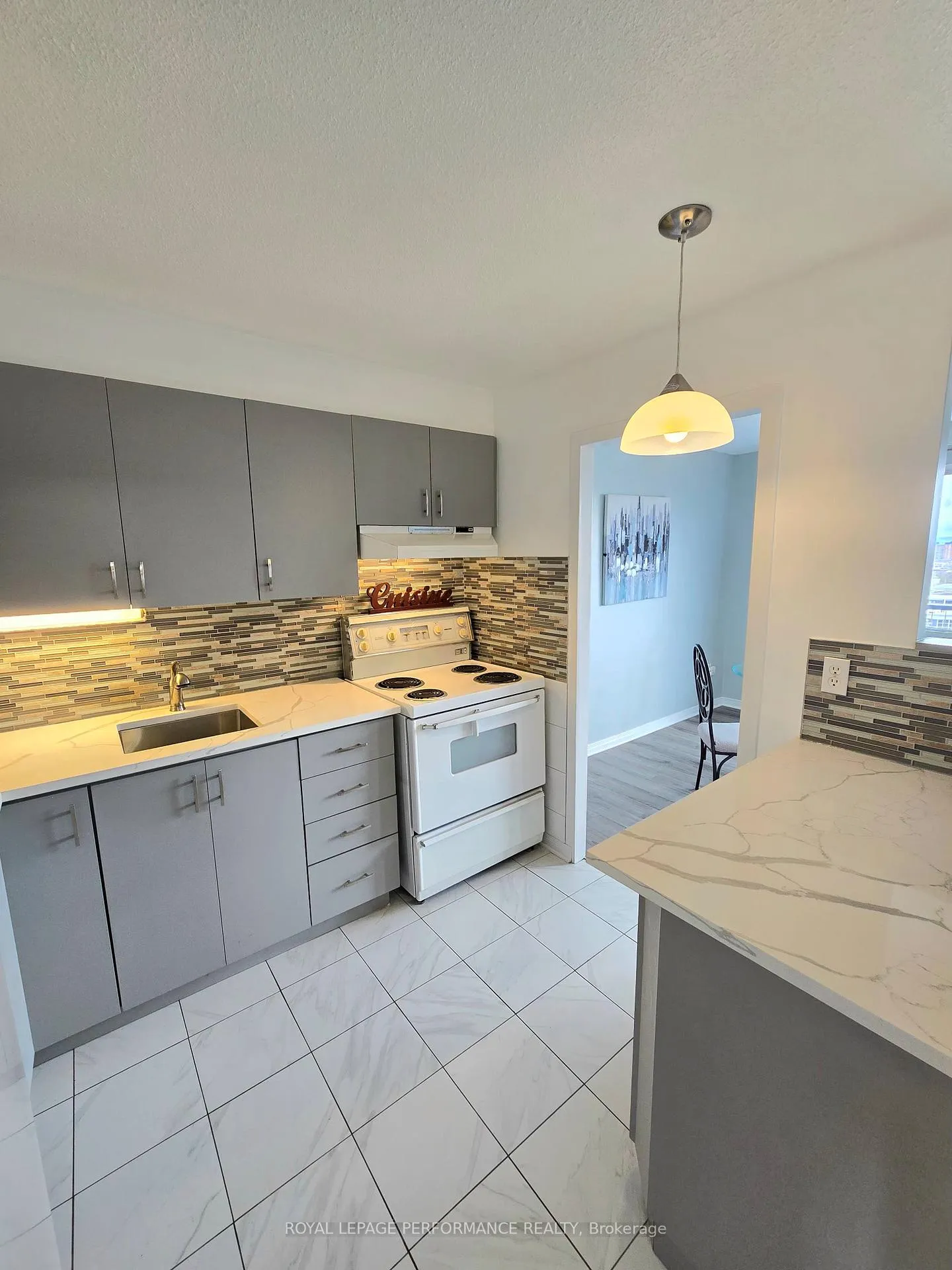 Photo 26 of Unit 1113, 20 Chesterton Drive, Ottawa, Borden Farm/Stewart Farm/Carleton Heights/Parkwood Hills — HOMEH