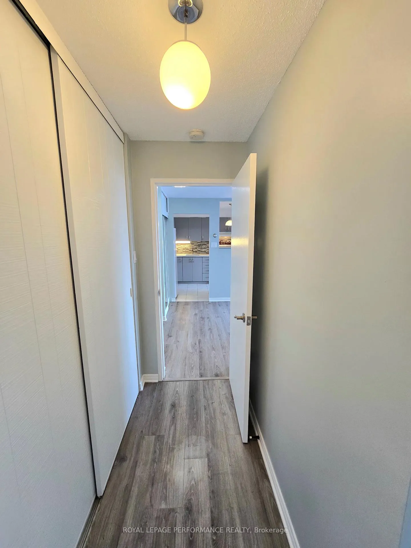 Photo 30 of Unit 1113, 20 Chesterton Drive, Ottawa, Borden Farm/Stewart Farm/Carleton Heights/Parkwood Hills — HOMEH