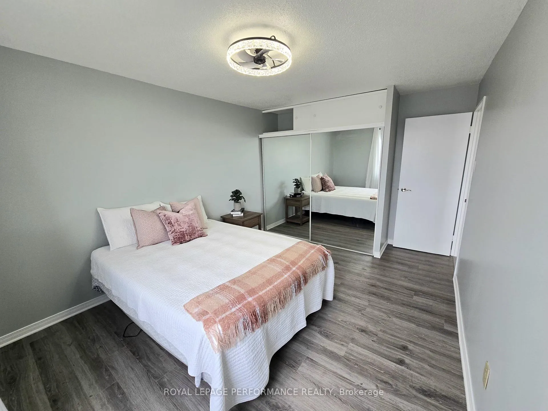 Photo 35 of Unit 1113, 20 Chesterton Drive, Ottawa, Borden Farm/Stewart Farm/Carleton Heights/Parkwood Hills — HOMEH