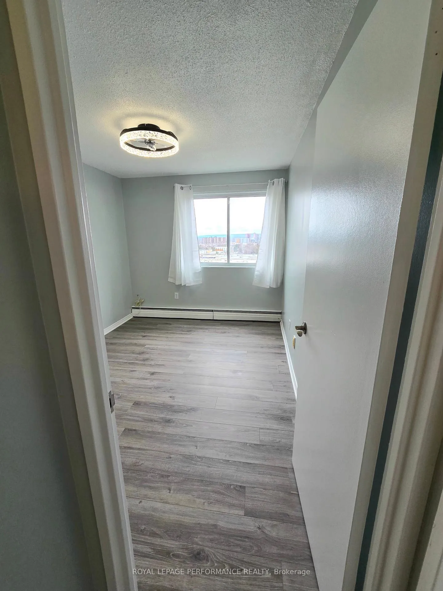 Photo 39 of Unit 1113, 20 Chesterton Drive, Ottawa, Borden Farm/Stewart Farm/Carleton Heights/Parkwood Hills — HOMEH