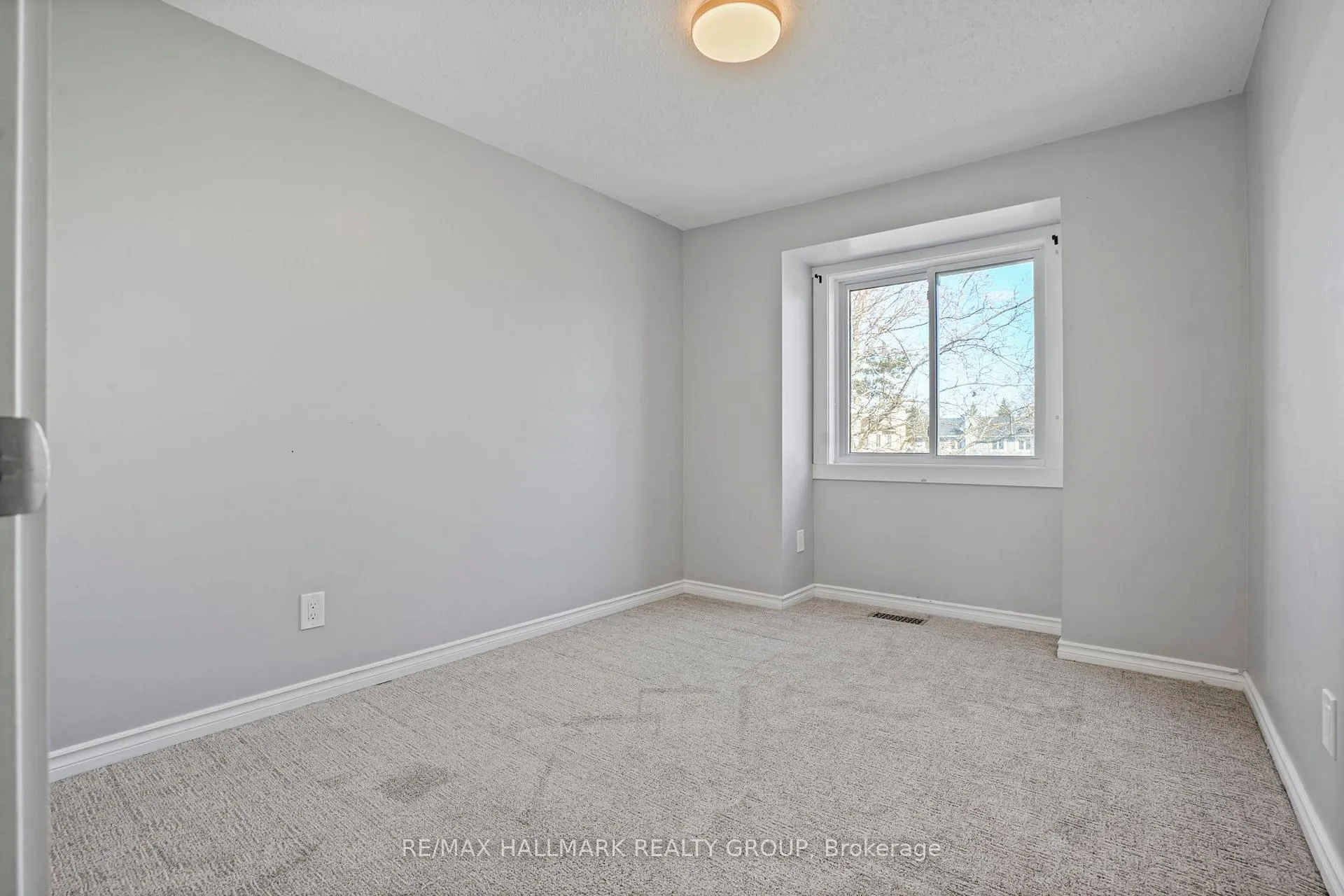 Photo 30 of 504 Canotia Place, Ottawa, Fallingbrook/Pineridge — HOMEH