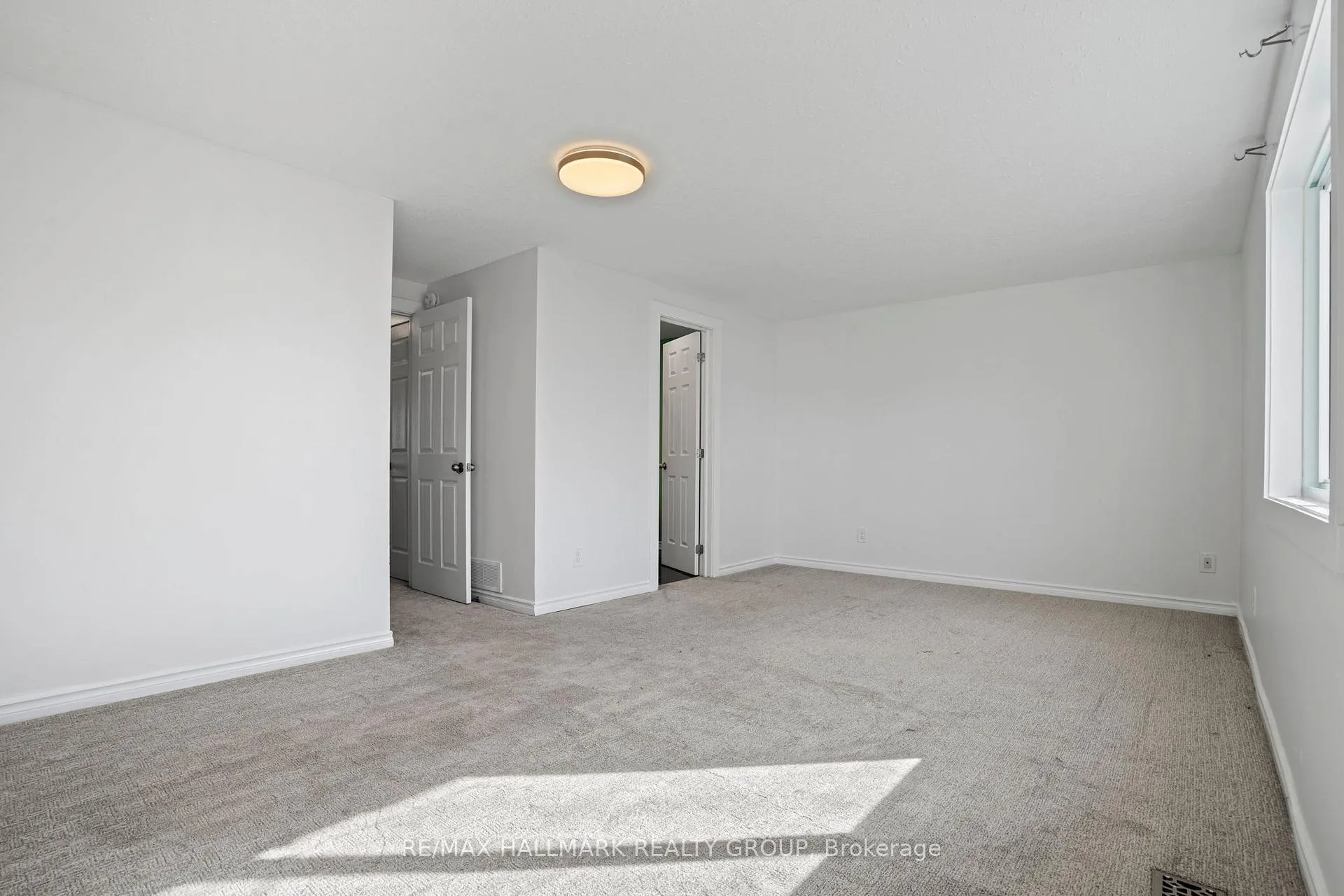 Photo 34 of 504 Canotia Place, Ottawa, Fallingbrook/Pineridge — HOMEH