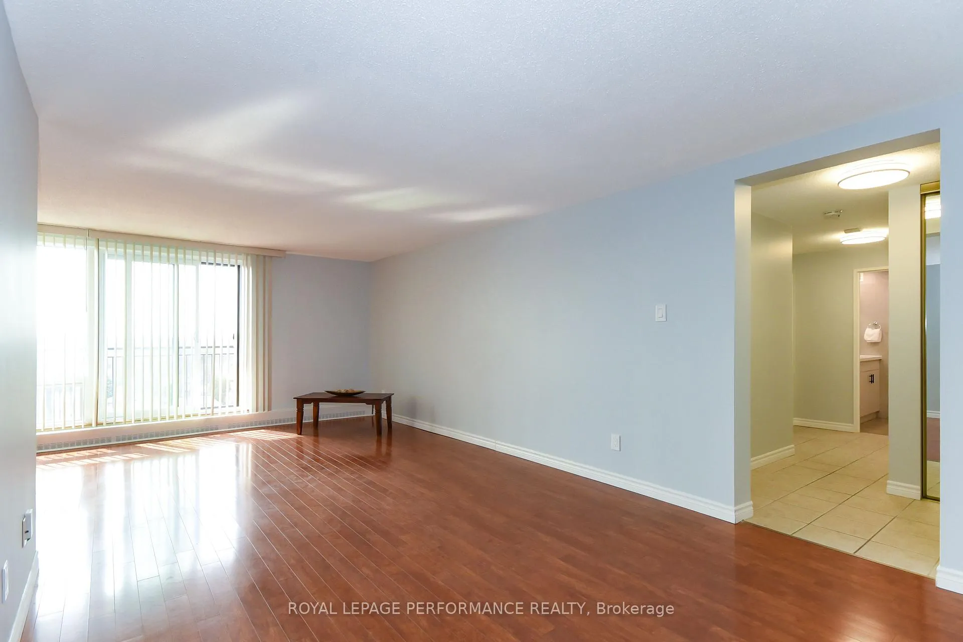 Photo 19 of Unit 1014, 1465 Baseline Road, Ottawa, Copeland Park — HOMEH
