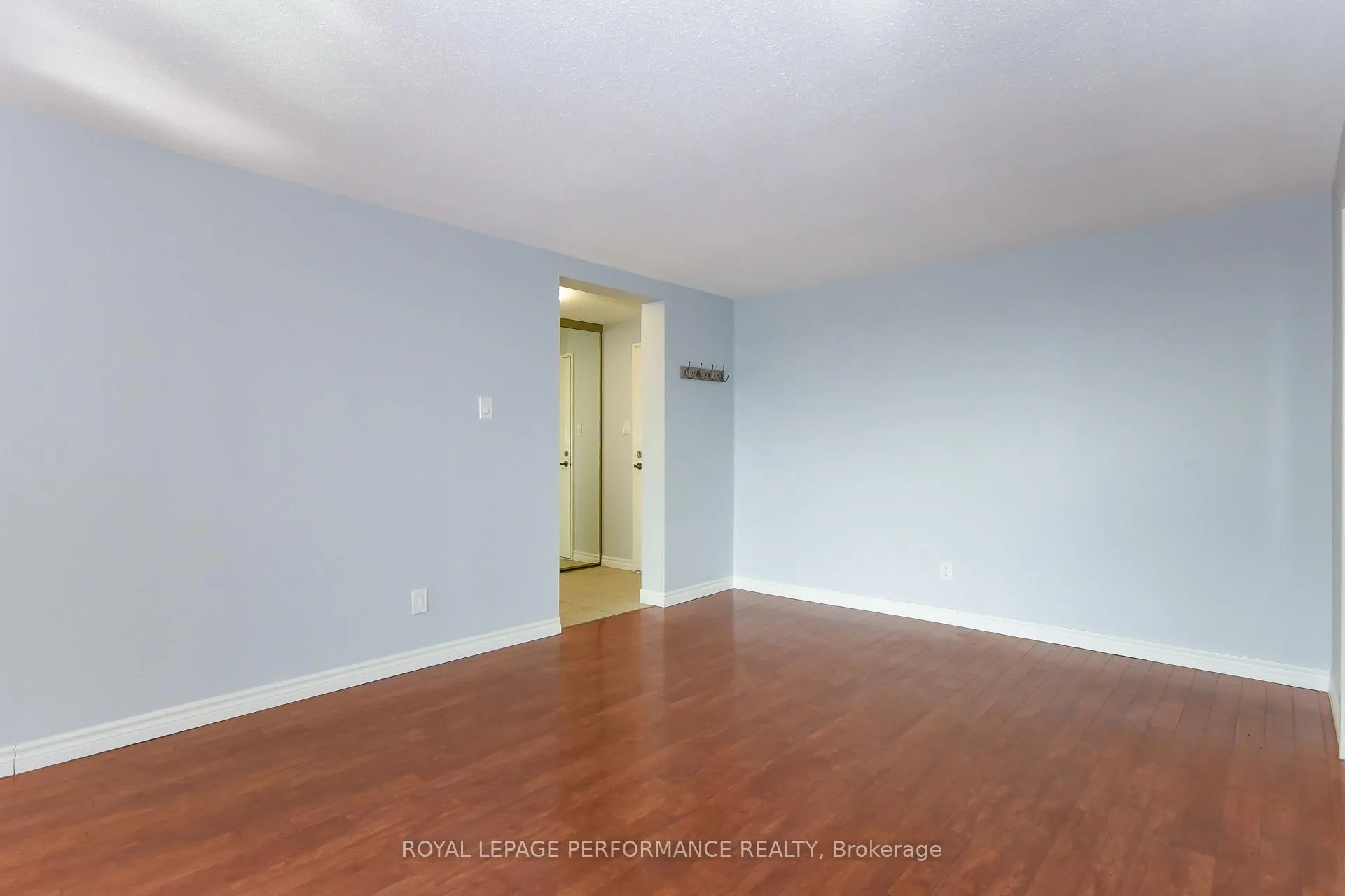 Photo 20 of Unit 1014, 1465 Baseline Road, Ottawa, Copeland Park — HOMEH