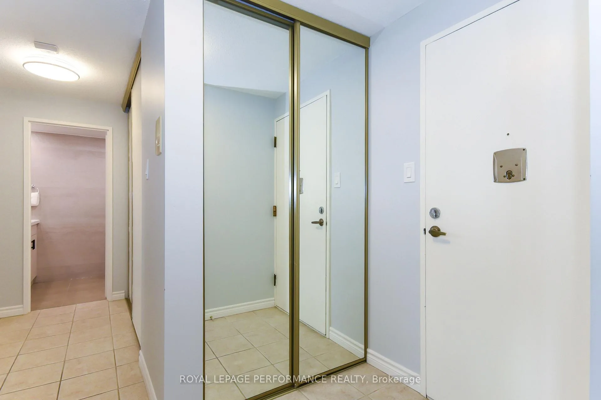 Photo 23 of Unit 1014, 1465 Baseline Road, Ottawa, Copeland Park — HOMEH