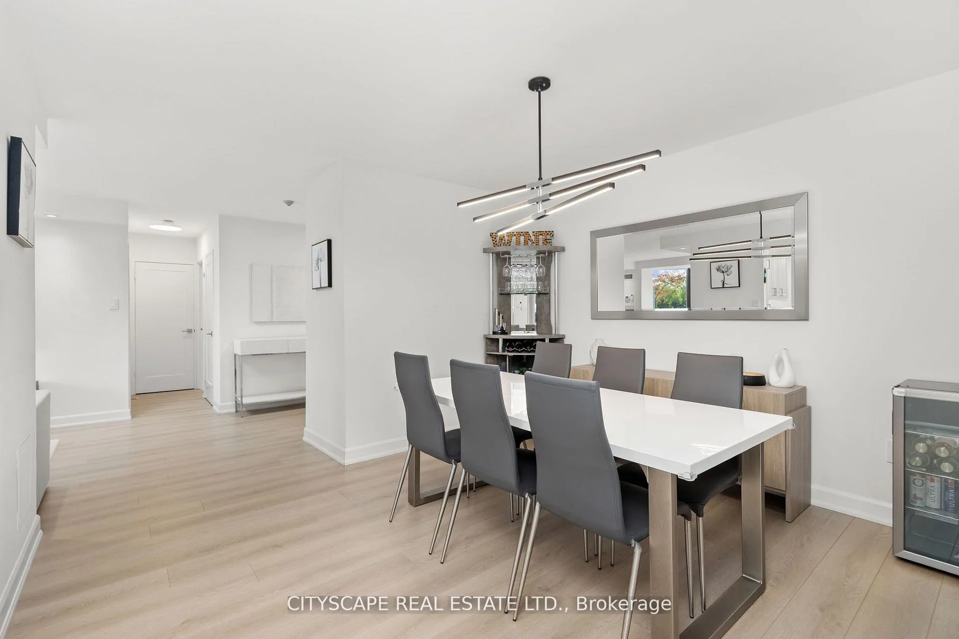 Photo 11 of Unit 209, 7460 Bathurst Street, Vaughan, Brownridge — HOMEH