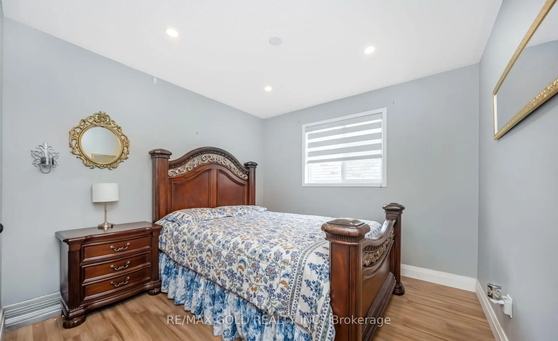 Photo 23 of 68 Benson Drive, Barrie, Northwest — HOMEH