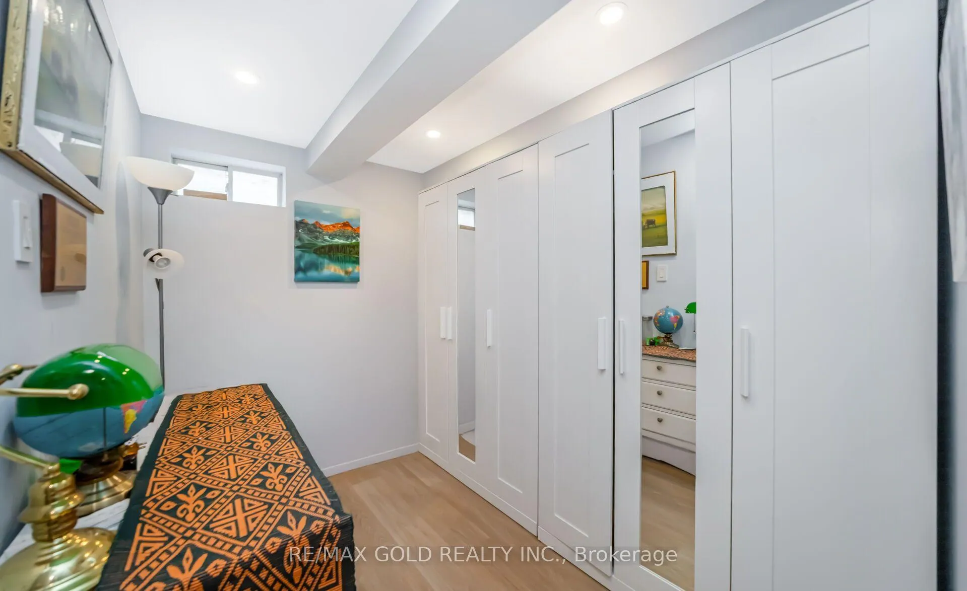 Photo 29 of 68 Benson Drive, Barrie, Northwest — HOMEH