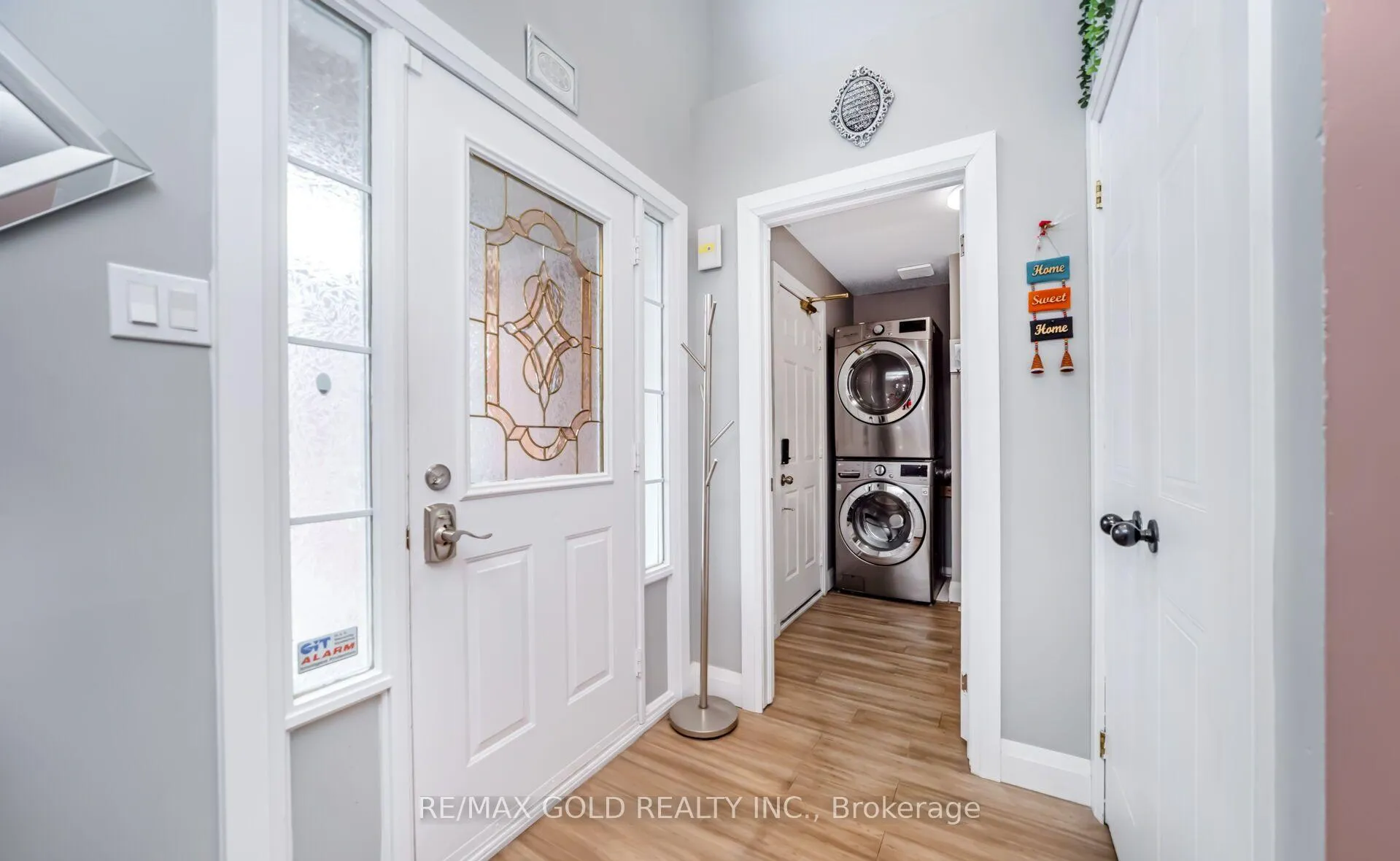 Photo 37 of 68 Benson Drive, Barrie, Northwest — HOMEH