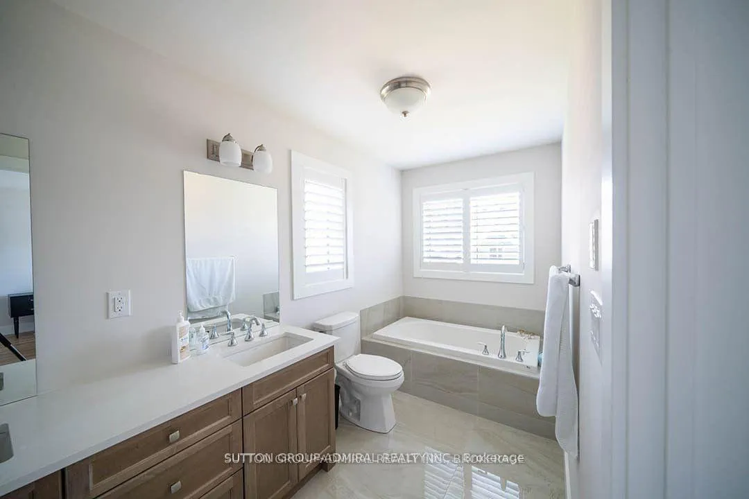 Photo 12 of 113 Red Pine Street, Blue Mountains — HOMEH