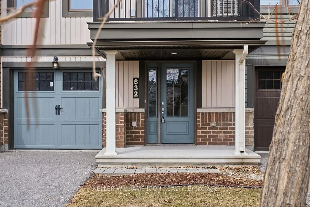 Photo 3 of 632 Lauraleaf Crescent, Ottawa, Barrhaven - Half Moon Bay — HOMEH