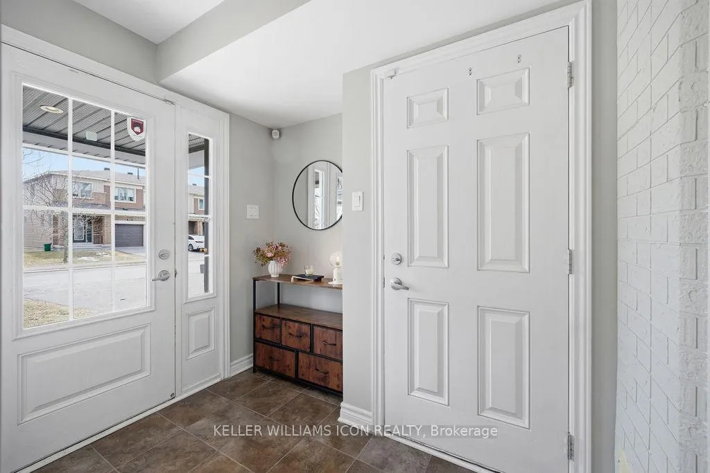 Photo 6 of 632 Lauraleaf Crescent, Ottawa, Barrhaven - Half Moon Bay — HOMEH