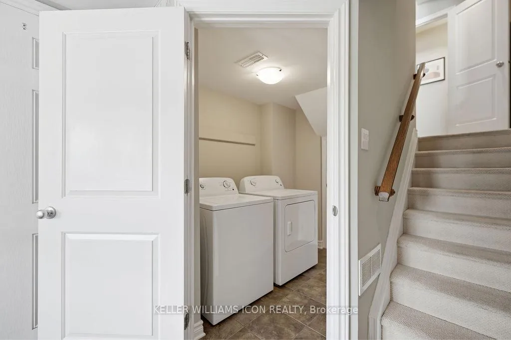 Photo 7 of 632 Lauraleaf Crescent, Ottawa, Barrhaven - Half Moon Bay — HOMEH