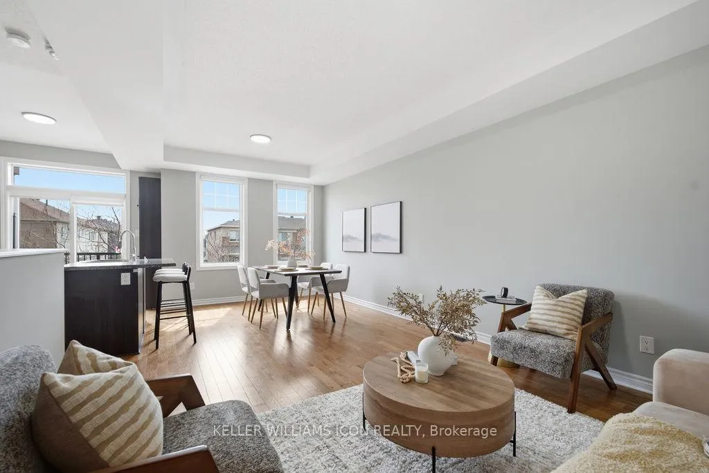 Photo 11 of 632 Lauraleaf Crescent, Ottawa, Barrhaven - Half Moon Bay — HOMEH