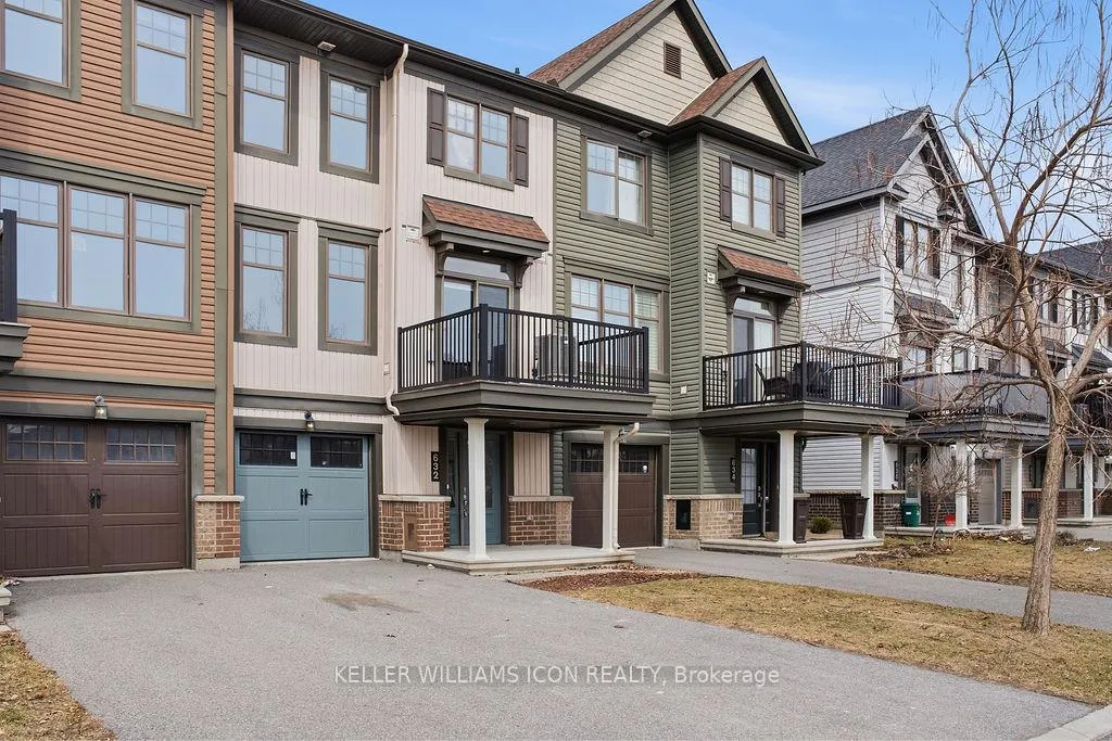 Photo 13 of 632 Lauraleaf Crescent, Ottawa, Barrhaven - Half Moon Bay — HOMEH